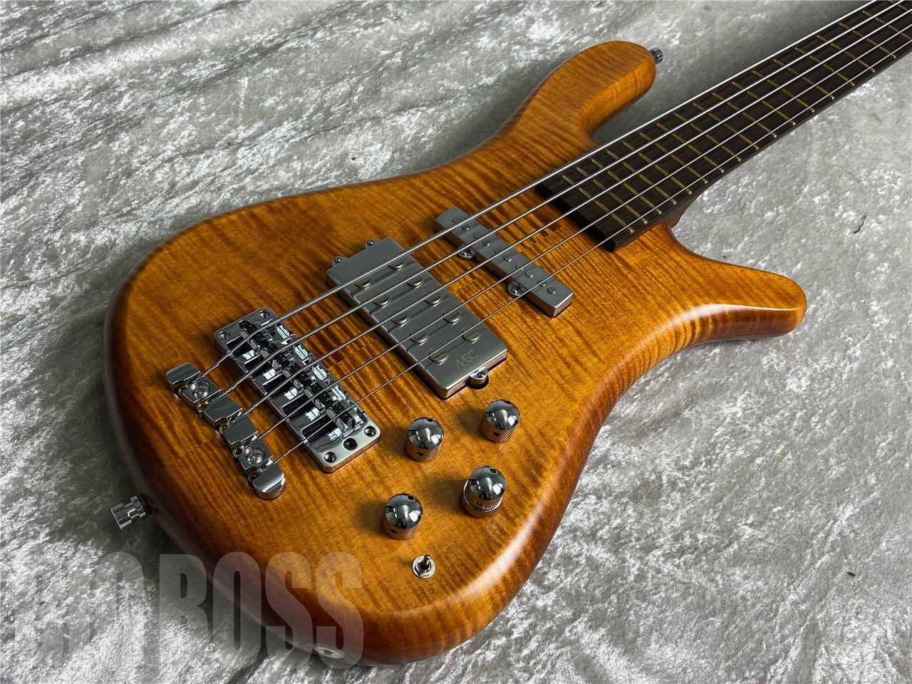 【即納可能】Warwick(ワーウィック) Custom shop Streamer Jazzman 5 Trans Satin Amber Gold Hard Wear お茶の水駅前店(東京)