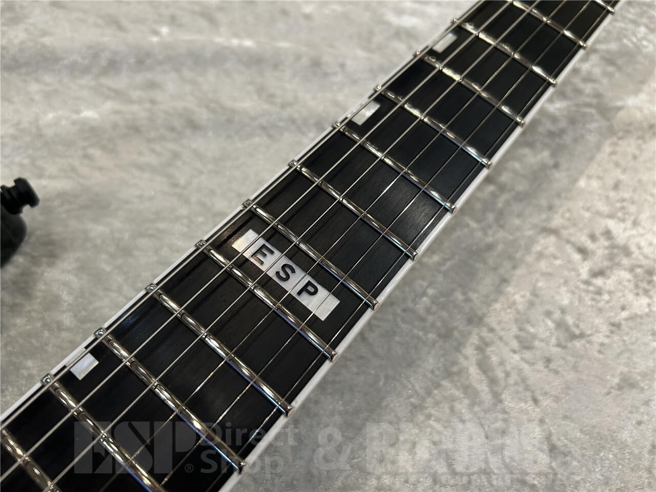 【即納可能】E-II(イーツー)HORIZON FR-II / See Thru Black Sunburst 仙台店 - 4