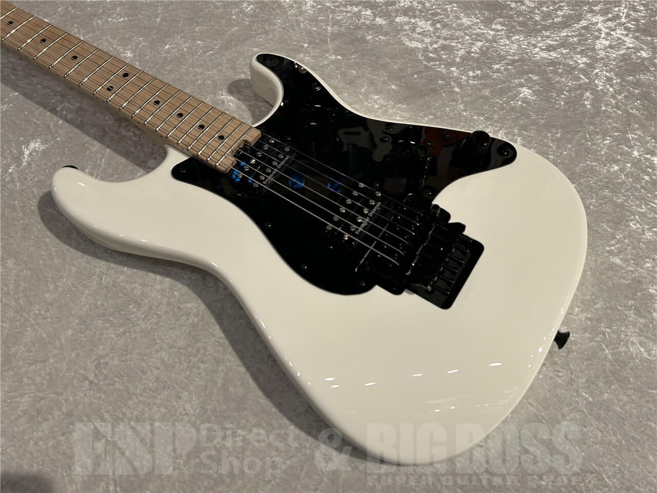 【即納可能/美品中古】Charvel（シャーベル）Pro-Mod So-Cal Style 1 HH FR M / Snow White 仙台店