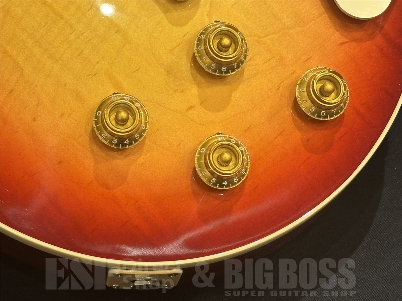 【即納可能】Gibson (ギブソン) Les Paul Standard 50s / Heritage Cherry Sunburst 京都店