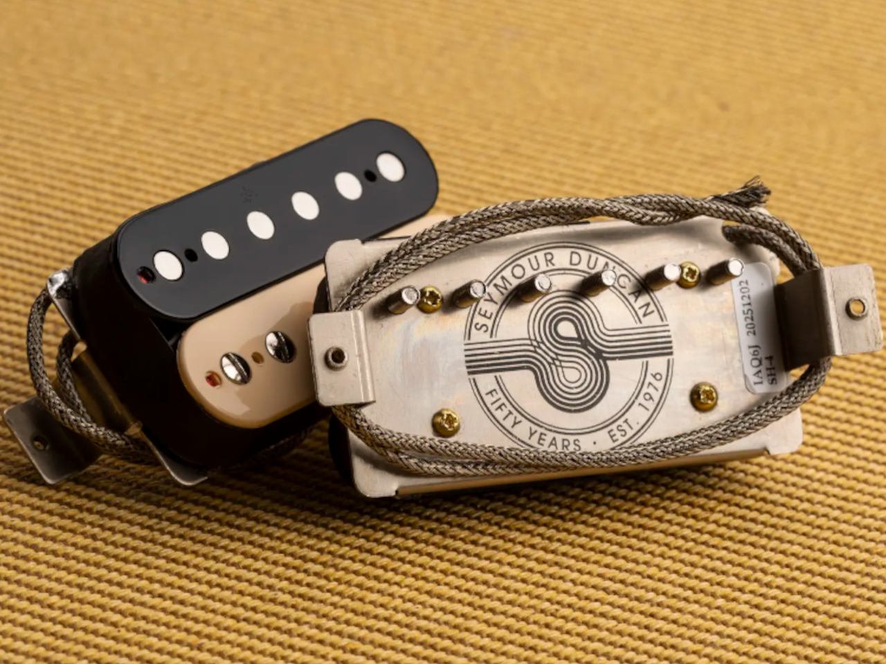 【受注生産】Seymour Duncan(セイモアダンカン) 50th Anniversary JB/Jazz Limited Edition Reverse Zebra(ハムバッカー用ピックアップ/リバースゼブラセット) - 2