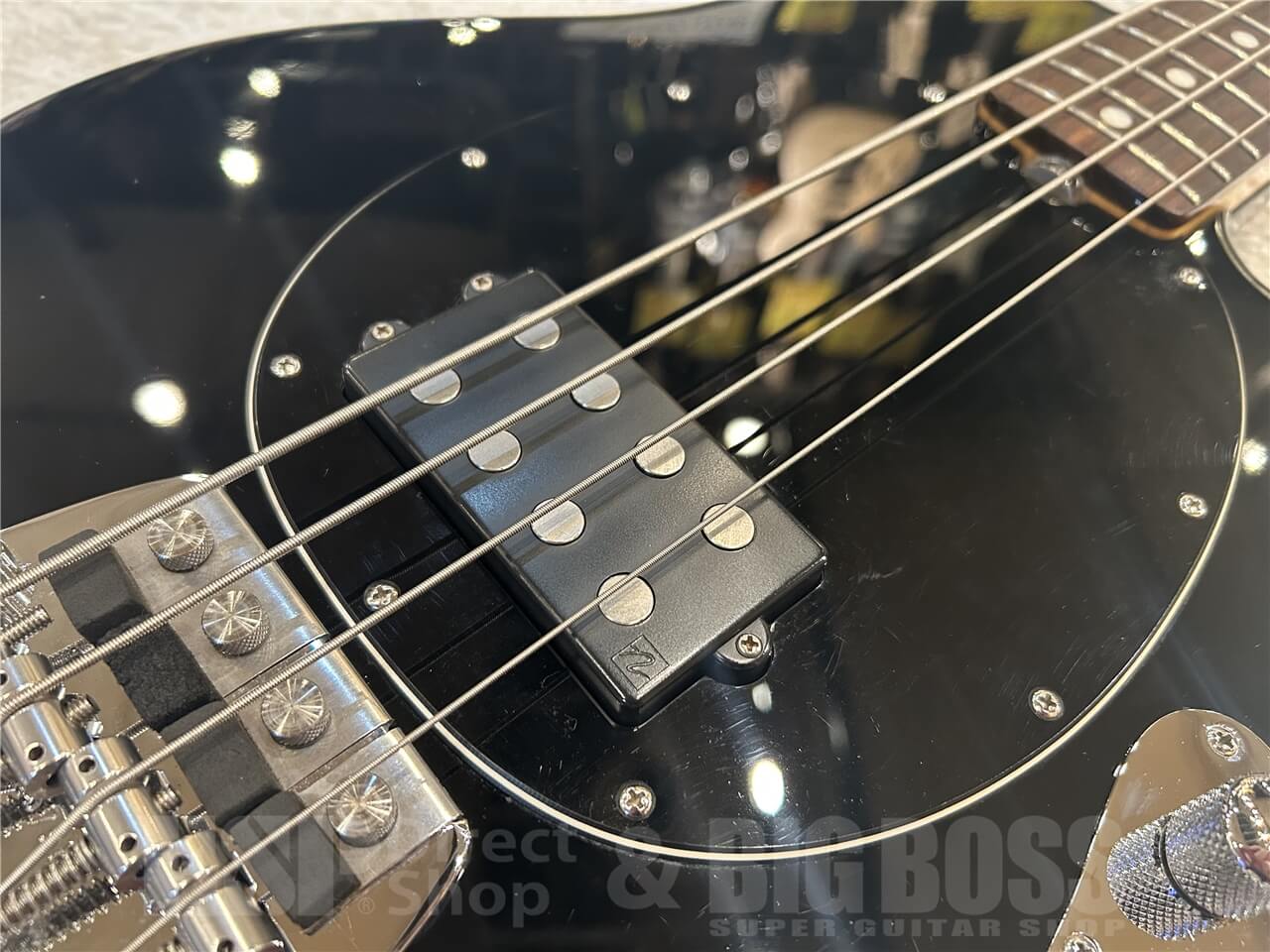 【即納可能/お客様委託品】 MUSIC MAN (ミュージックマン)  Classic StingRay 4 / Black 仙台店 - 3