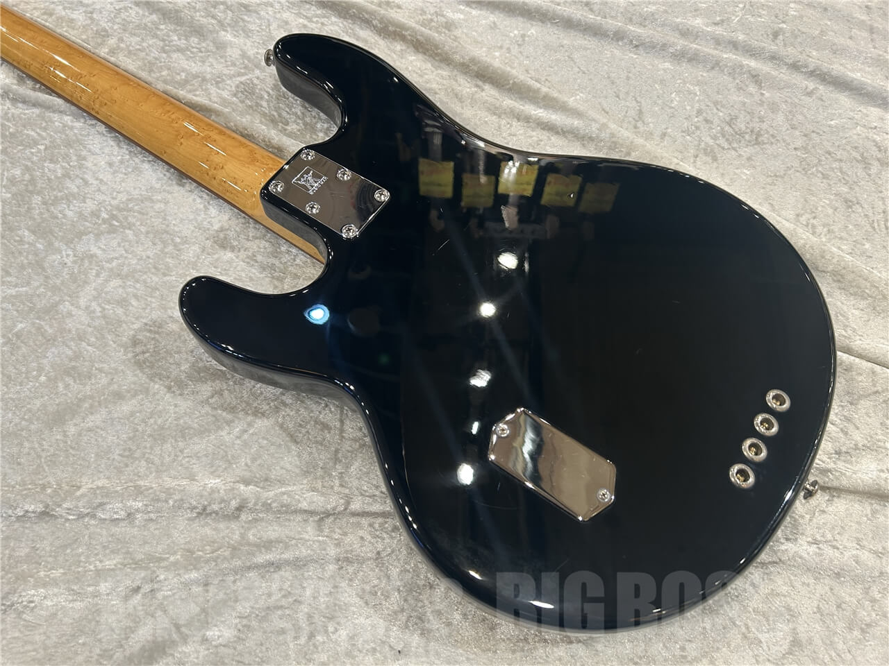 【即納可能/お客様委託品】 MUSIC MAN (ミュージックマン)  Classic StingRay 4 / Black 仙台店 - 7