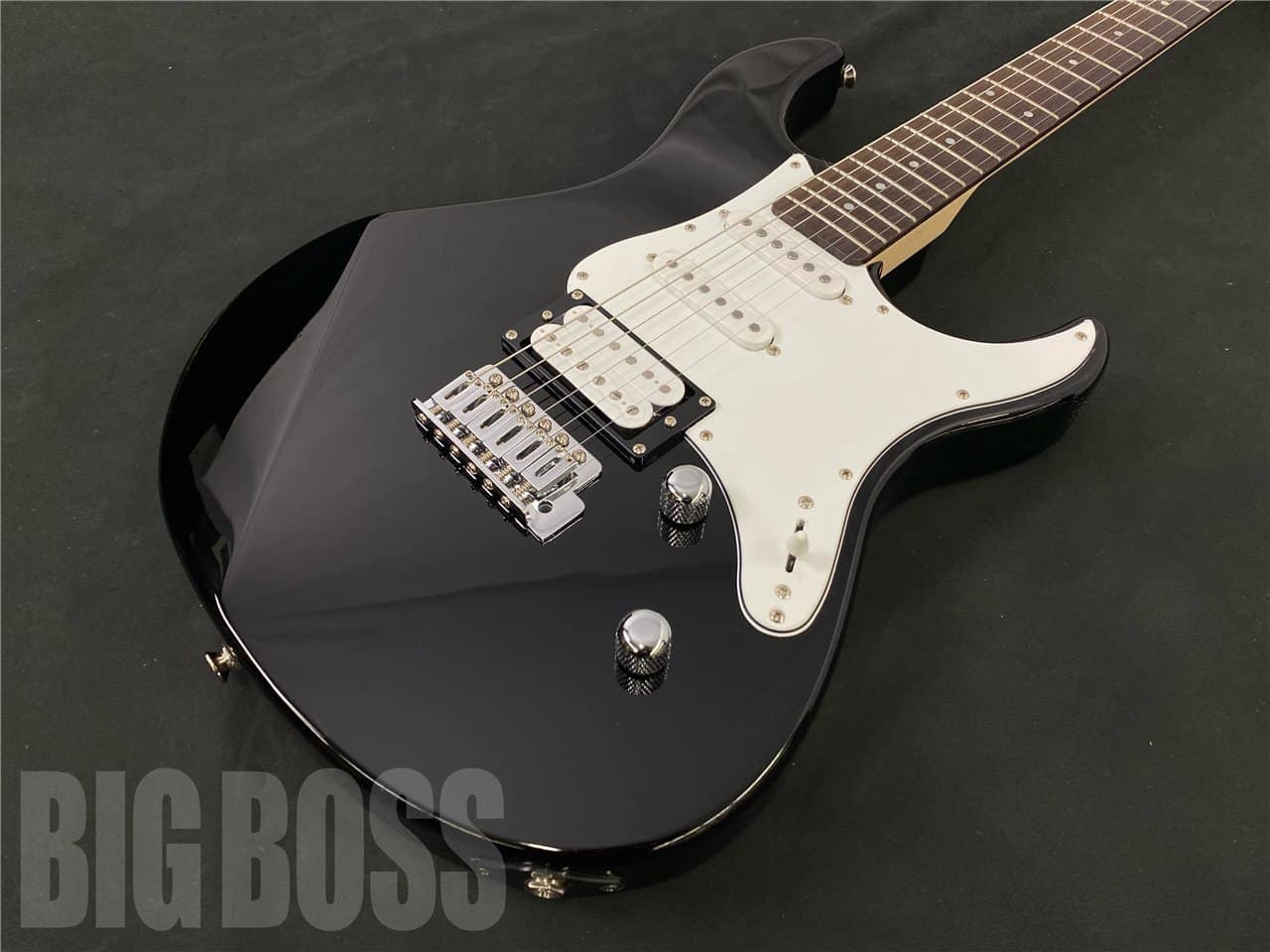 YAMAHA(ヤマハ) PACIFICA112V / ブラック(BL) - 2