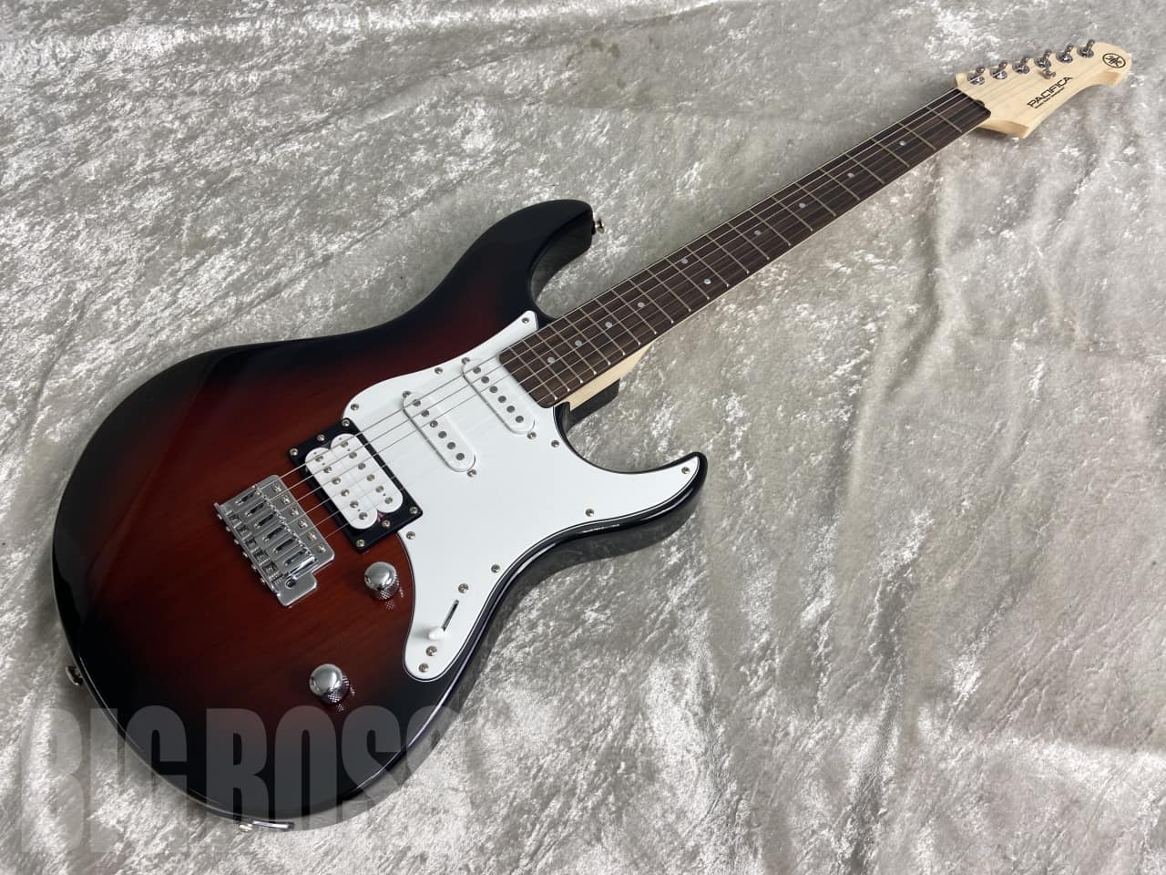 YAMAHA(ヤマハ) PACIFICA112V / オールドバイオリンサンバースト(OVS)