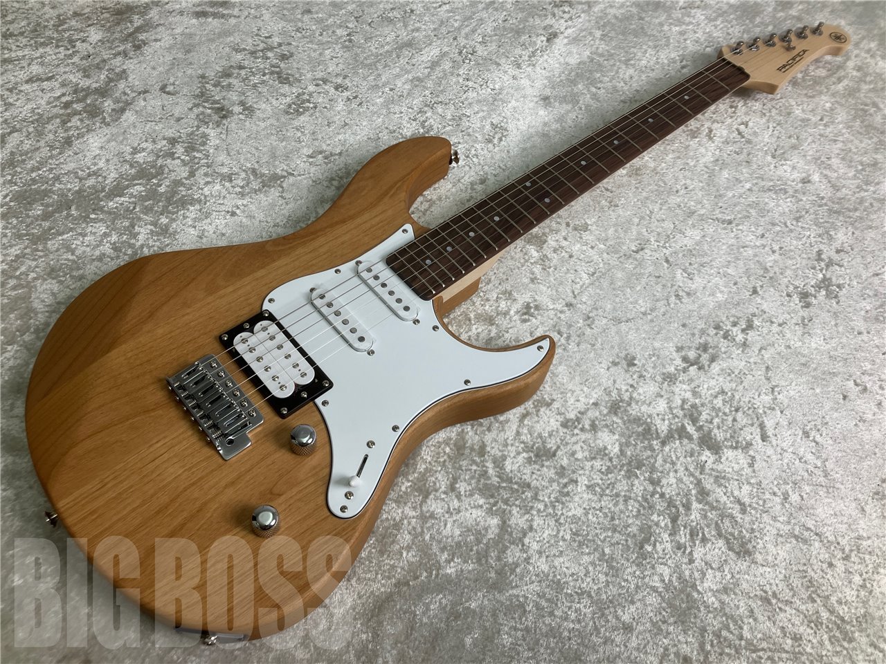 YAMAHA(ヤマハ) PACIFICA112V / イエローナチュラルサテン(YNS)