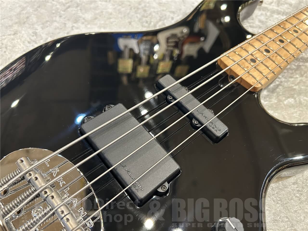 【即納可能/OUTLET】Lakland（レイクランド）US4-94 Classic / Black / Maple FB 仙台店 - 3