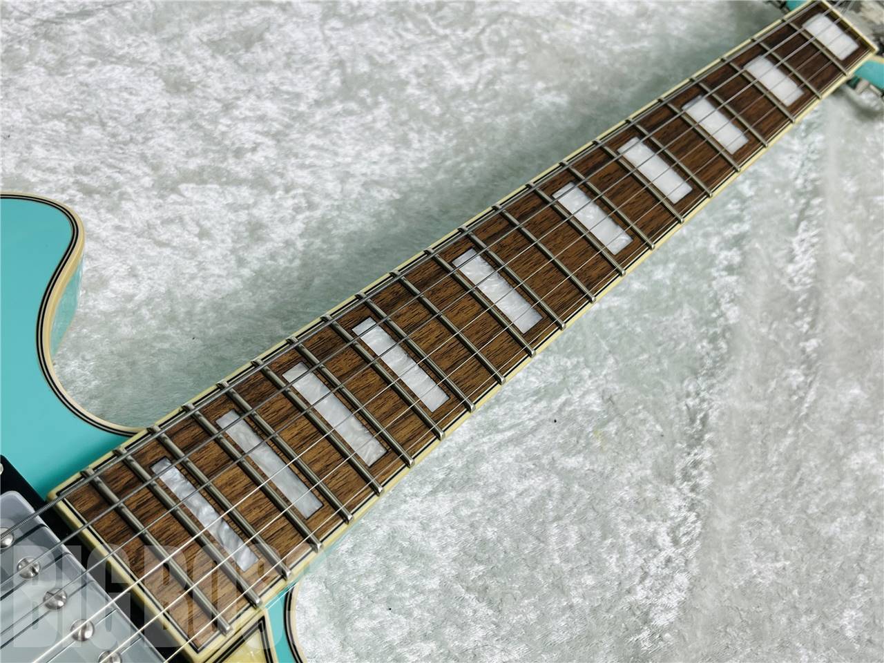 【即納可能】D'Angelico(ディアンジェリコ) Premier Mini DC/Surf Green お茶の水駅前店・別館 - 5