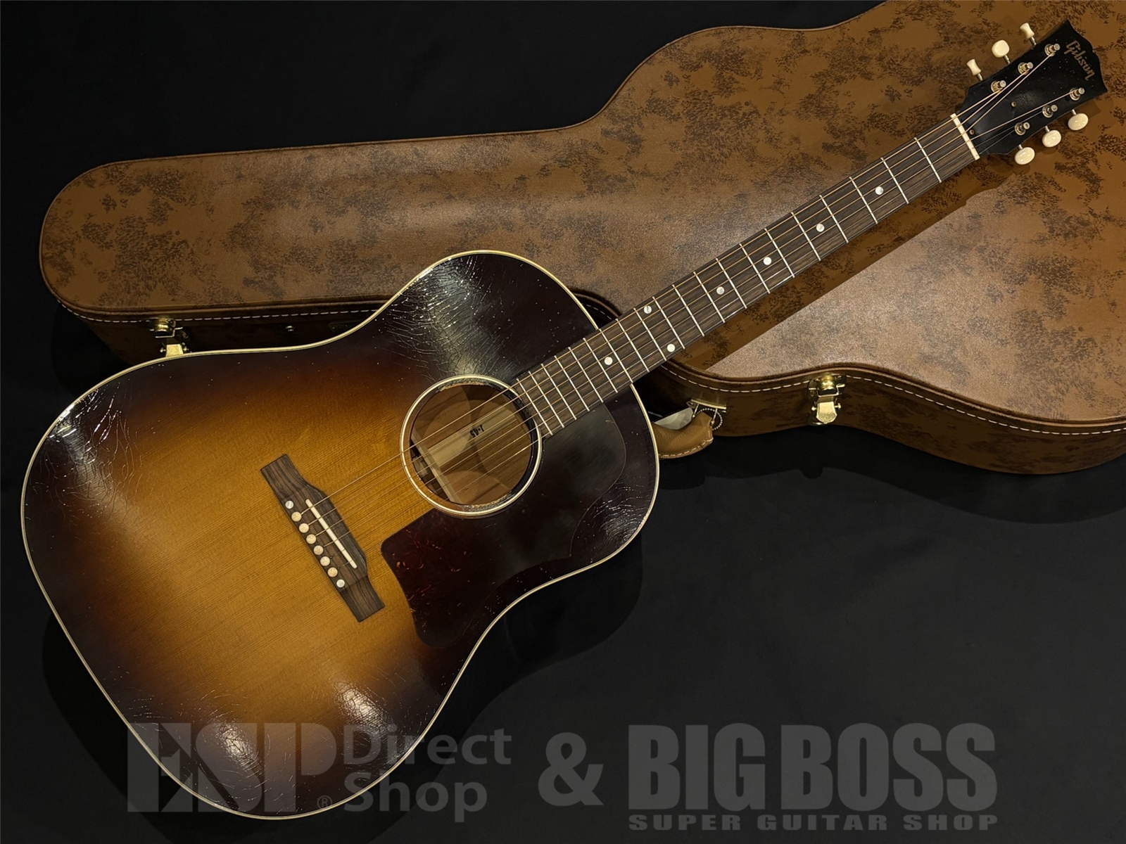 【即納可能】Gibson Custom Shop (ギブソンカスタムショップ)Murphy Lab 1955 J-45 Light Aged / Vintage Sunburst 京都店