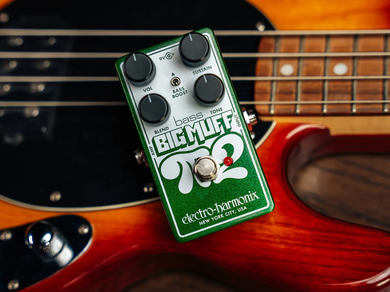 【お取寄せ商品】Electro-Harmonix(エレクトロハーモニックス) Bass Big Muff Pi 2 Dual Op-Amp Bass Fuzz (ベース用ディストーション/ファズ)