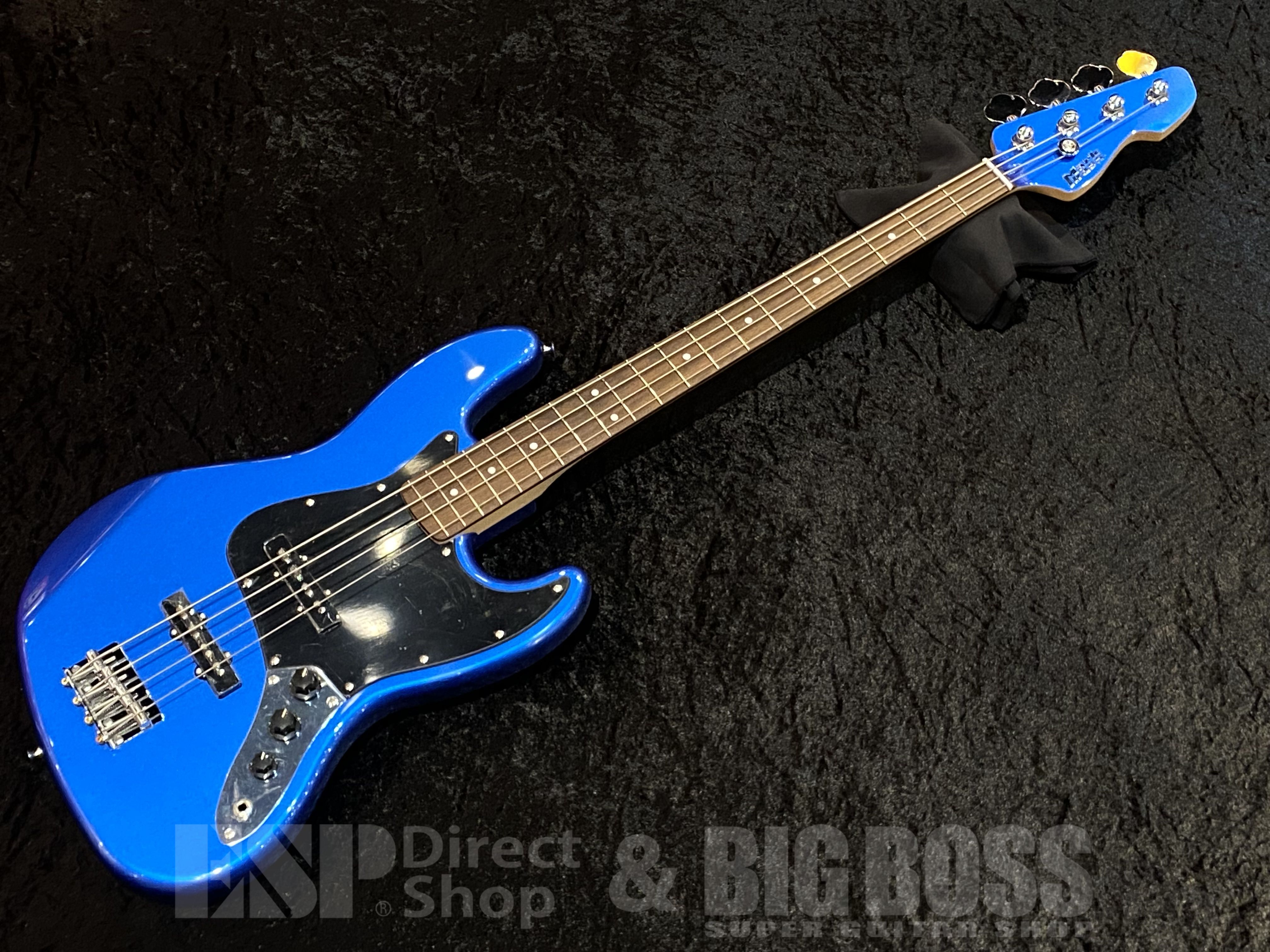 【即納可能】Markbass(マークベース) MB BLUE SKY JB MAK-B/BLSJB4【Markbass BLUE SKY】福岡店