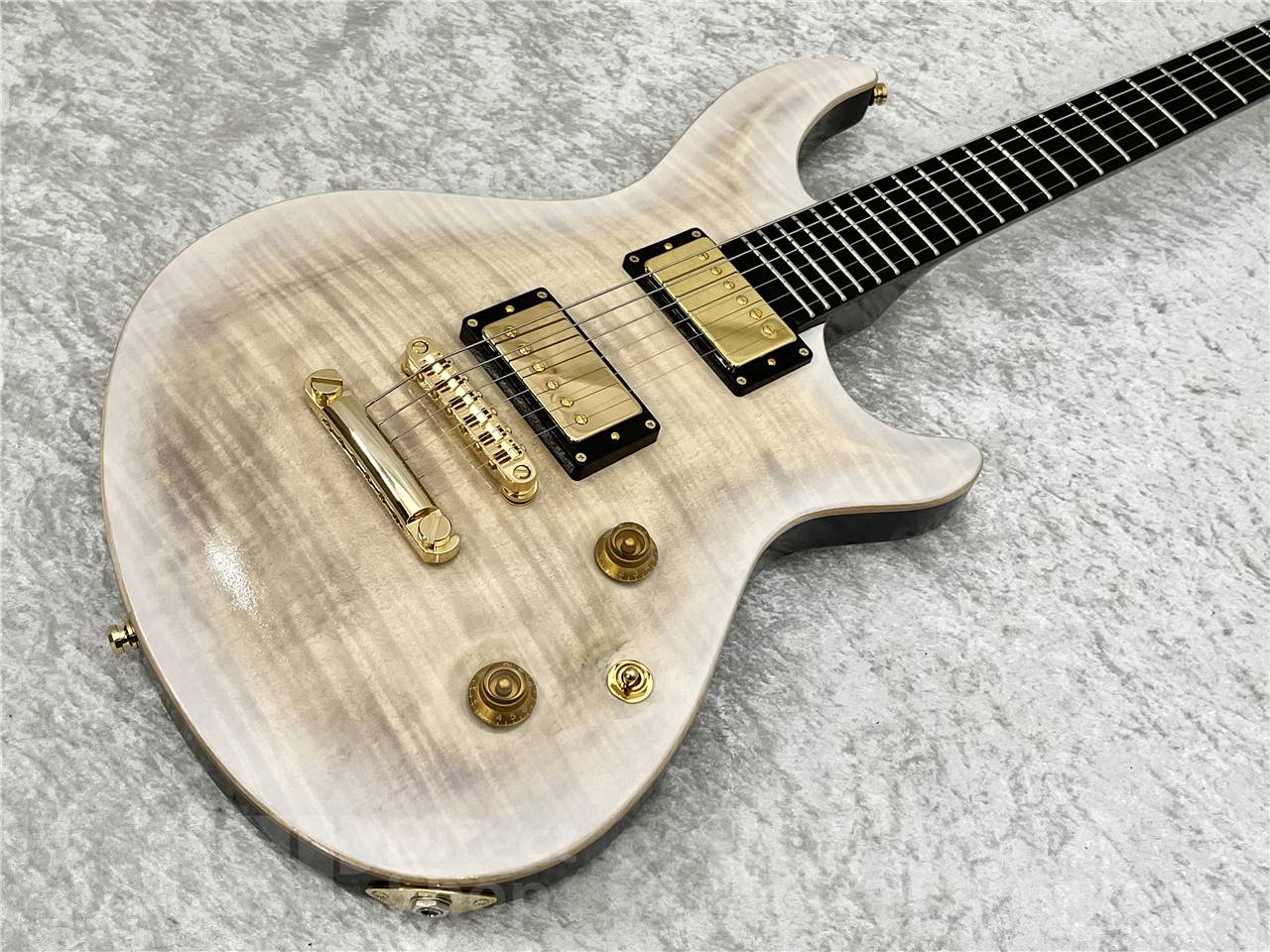 【即納可能】EDWARDS(エドワーズ) E-MYSTIQUE / See Thru White Sunburst お茶の水駅前店・別館 - 2