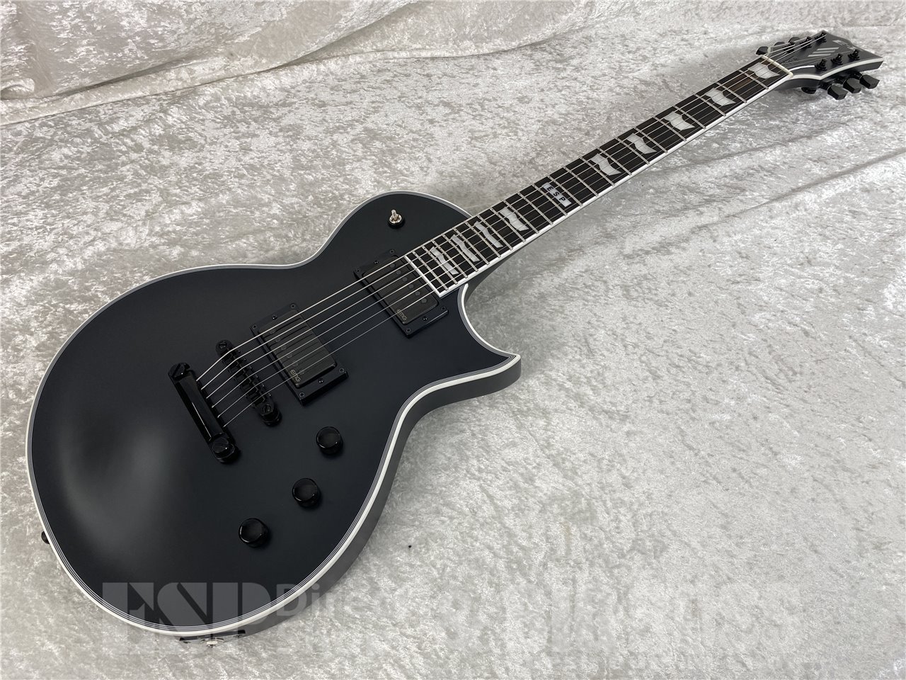【即納可能】E-II(イーツー) EC EMG / Satin Black お茶の水駅前店(東京)