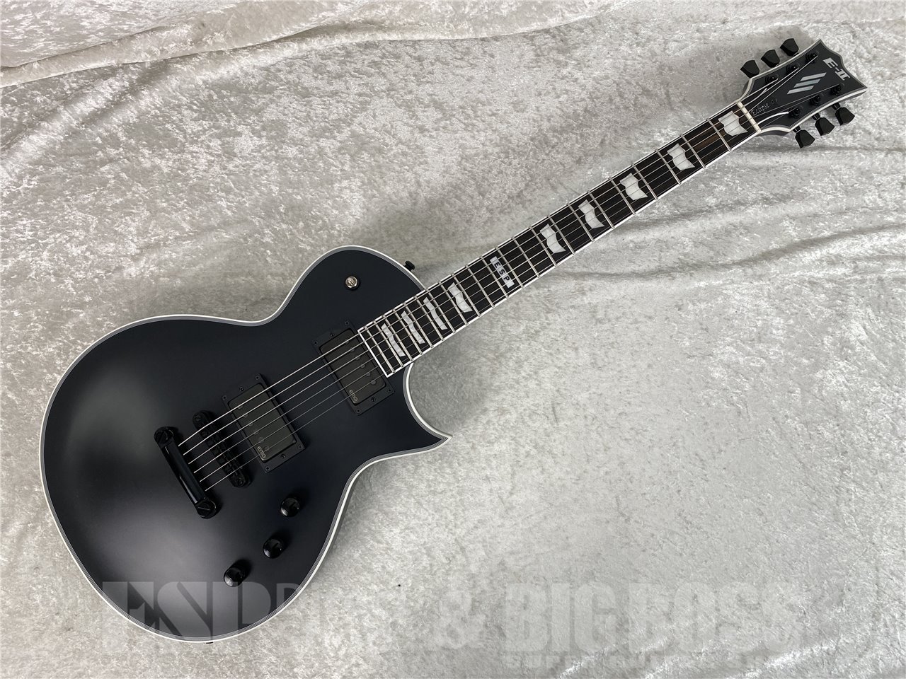 【即納可能】E-II(イーツー) EC EMG / Satin Black お茶の水駅前店(東京) - 2