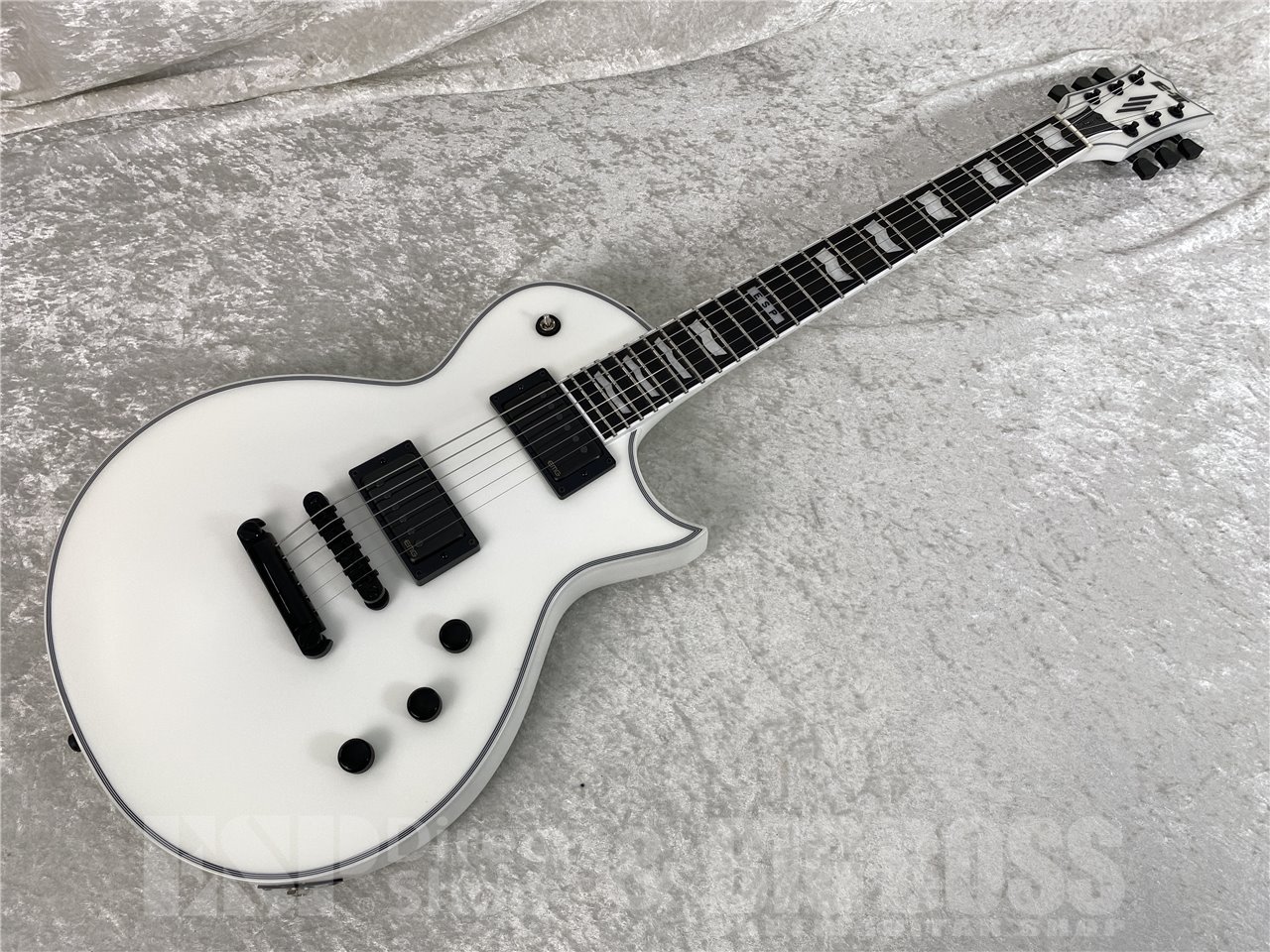 【即納可能】E-II(イーツー) EC EMG / Snow White Satin お茶の水駅前店(東京)
