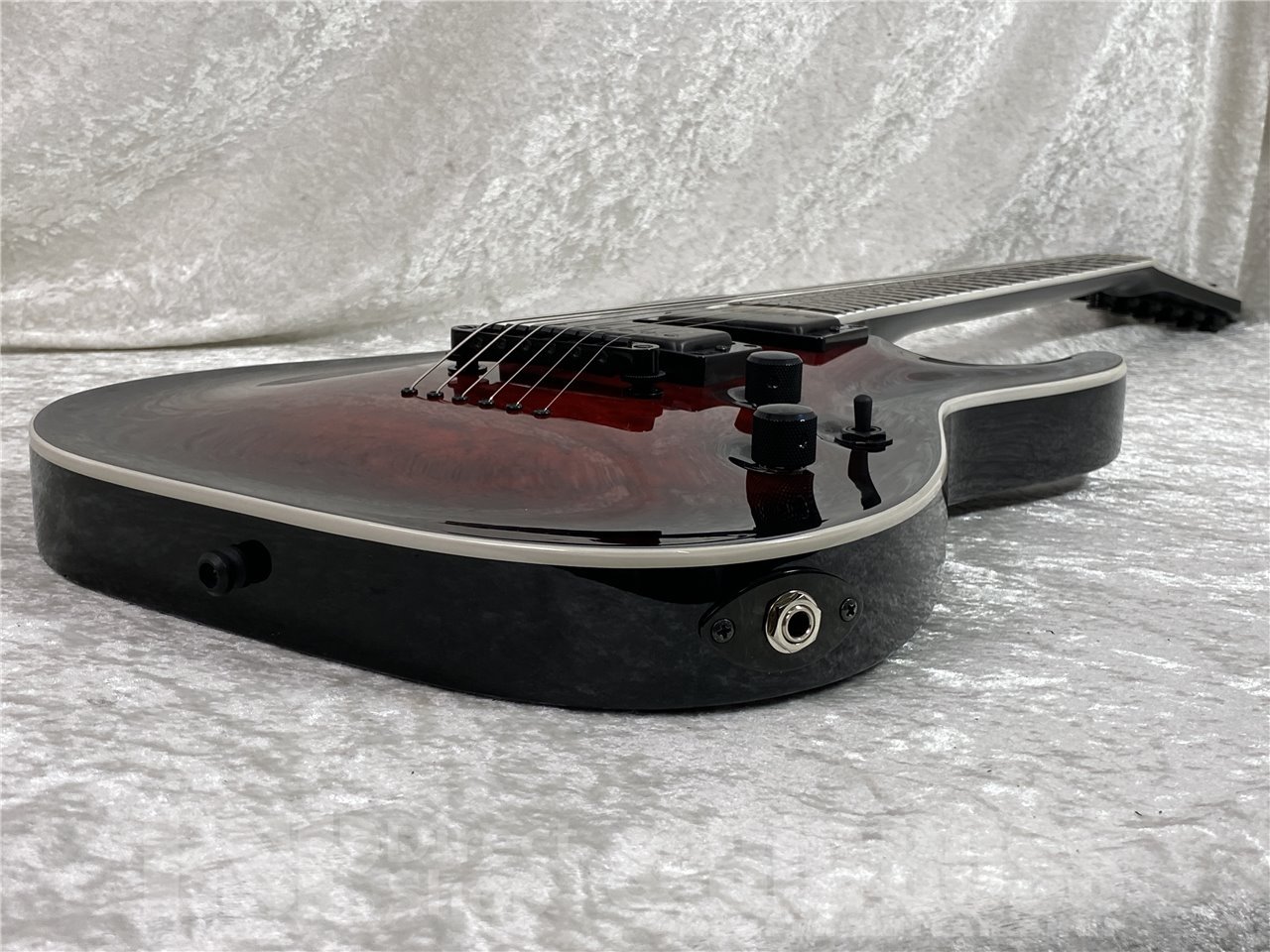 【即納可能】E-II(イーツー) HORIZON NT-II / See Thru Black Cherry Sunburst お茶の水駅前店(東京) - 4