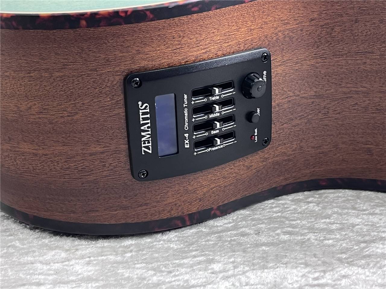 【即納可能】ZEMAITIS(ゼマイティス) CAF-90HCW/Forest Green Abalone (エレアコ) お茶の水駅前店・別館 - 10