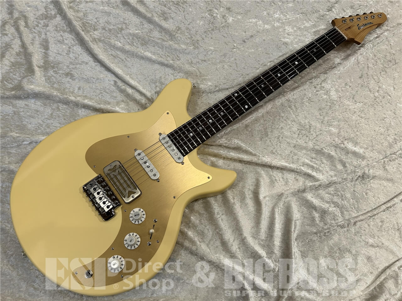 【即納可能】Eastman(イーストマン)DC'62-DS / Desert Sand 仙台店