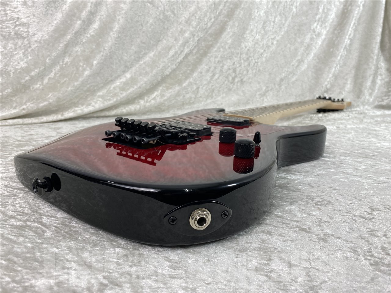 【即納可能】Suhr(サー) JST Standard Thin Burst LE (Trans Red / Maple) お茶の水駅前店(東京) - 4