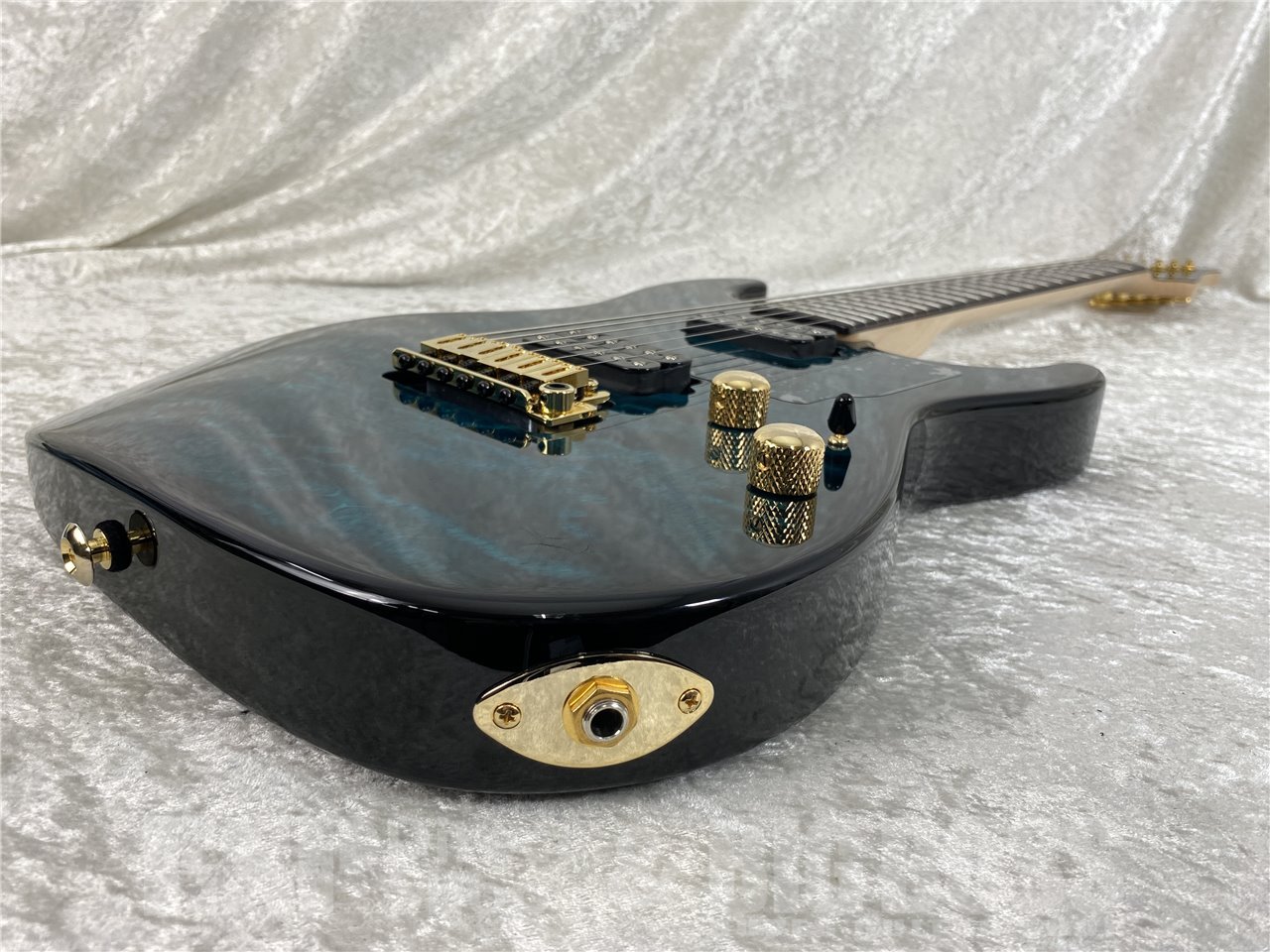 【即納可能】Suhr(サー) JST Standard Thin Burst LE (Trans Teal / Rosewood) お茶の水駅前店(東京) - 4