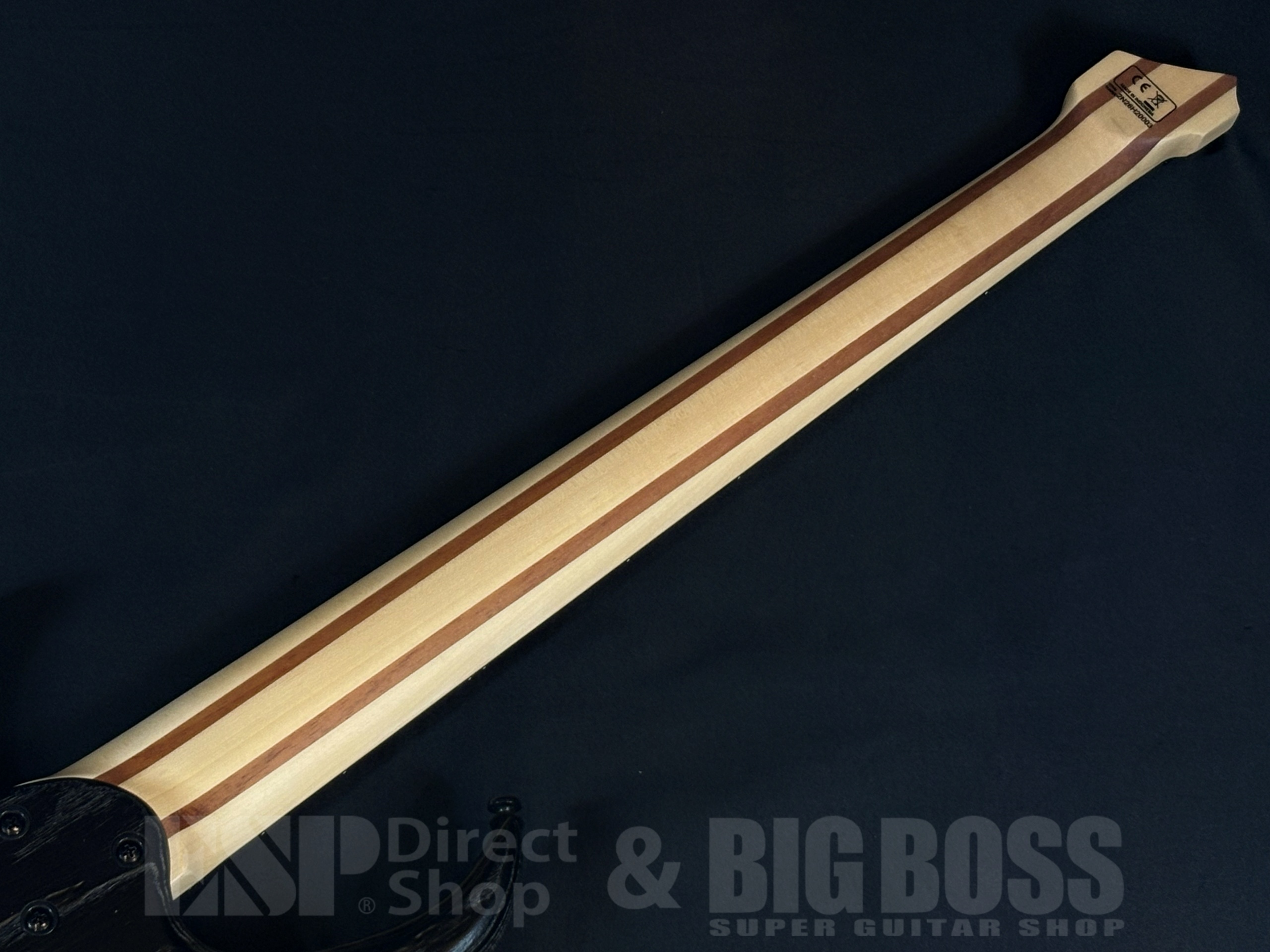 【即納可能】Sire Marcus Miller M6 5-String Headless Black 大阪店 - 4