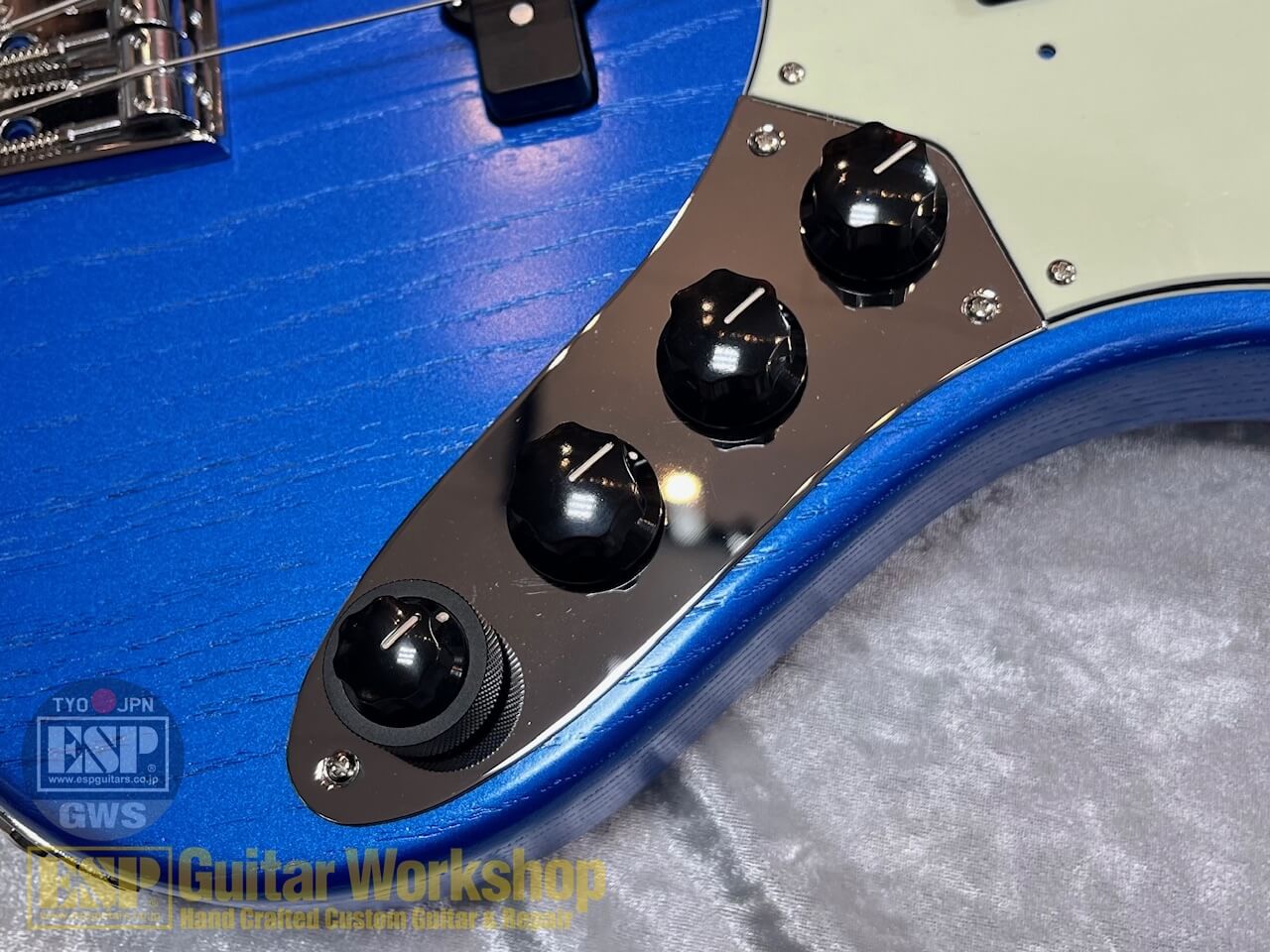【即納可能】EDWARDS(エドワーズ) E-AMAZE-AS-4/M/Solid Metallic Blue GWS