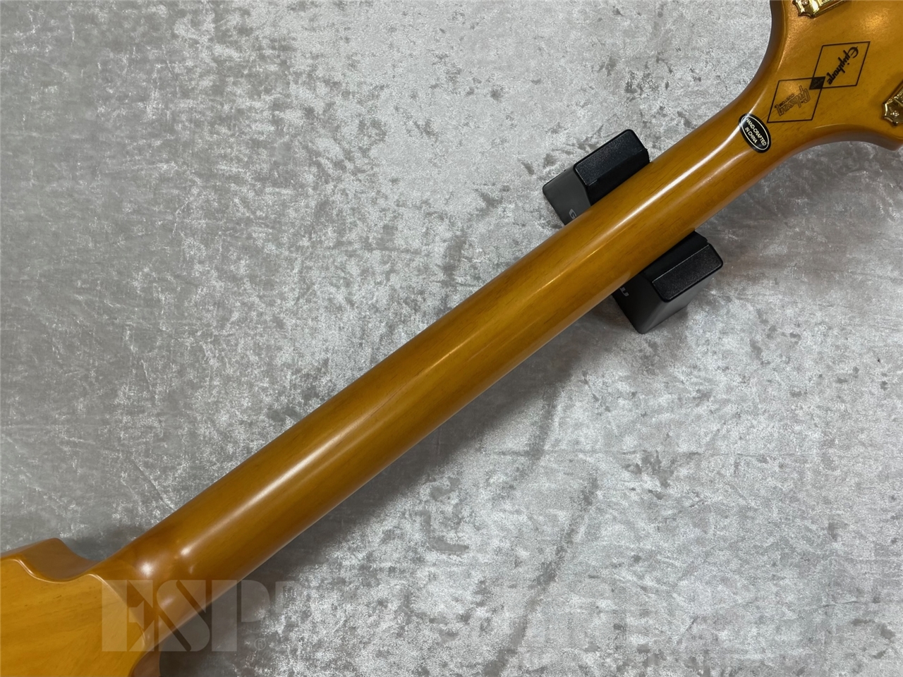 【即納可能】Epiphone ( エピフォン ) 1958 Korina Flying V/ Aged Natural/w White Pickguard GWS