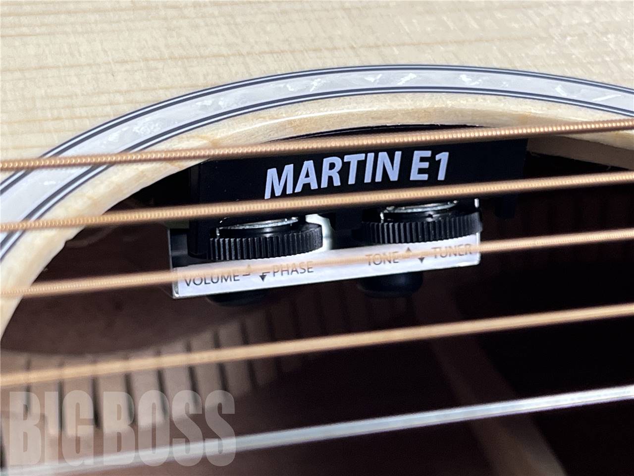 【即納可能】Martin(マーチン) GPC-11E (エレクトリック・アコースティックギター) お茶の水駅前店・別館