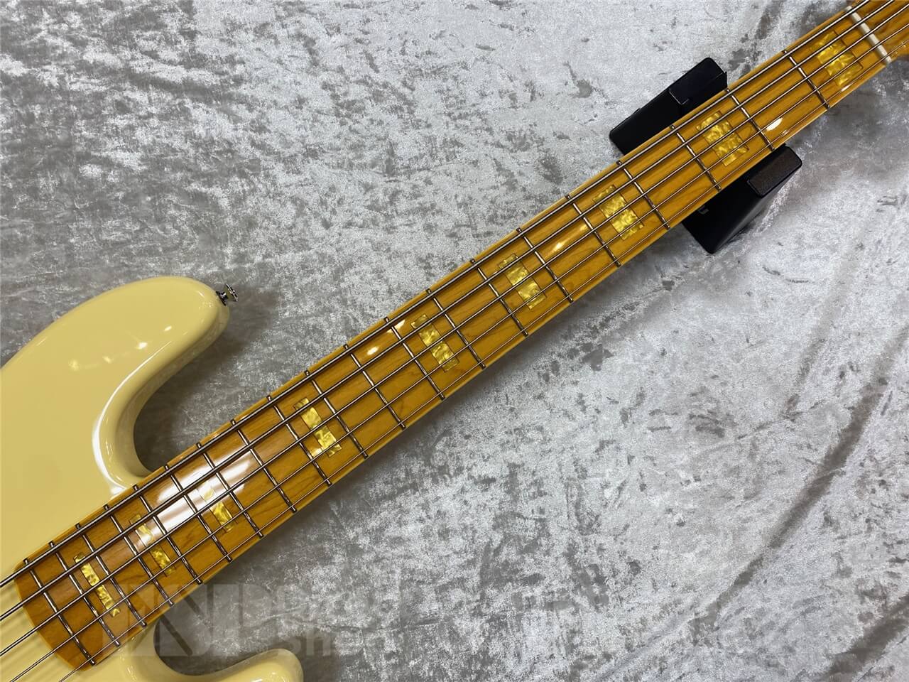 【即納可能】Markbass MAK-B/GV5/C-M CREAM GWS - 6