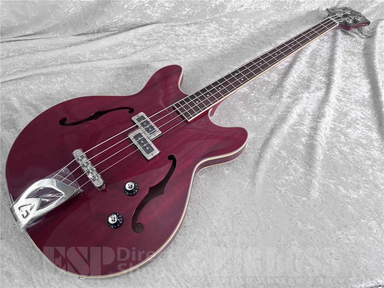 【即納可能】GUILD (ギルド) STARFIRE I BASS / CHERRY RED (セミアコベース) お茶の水駅前店・別館