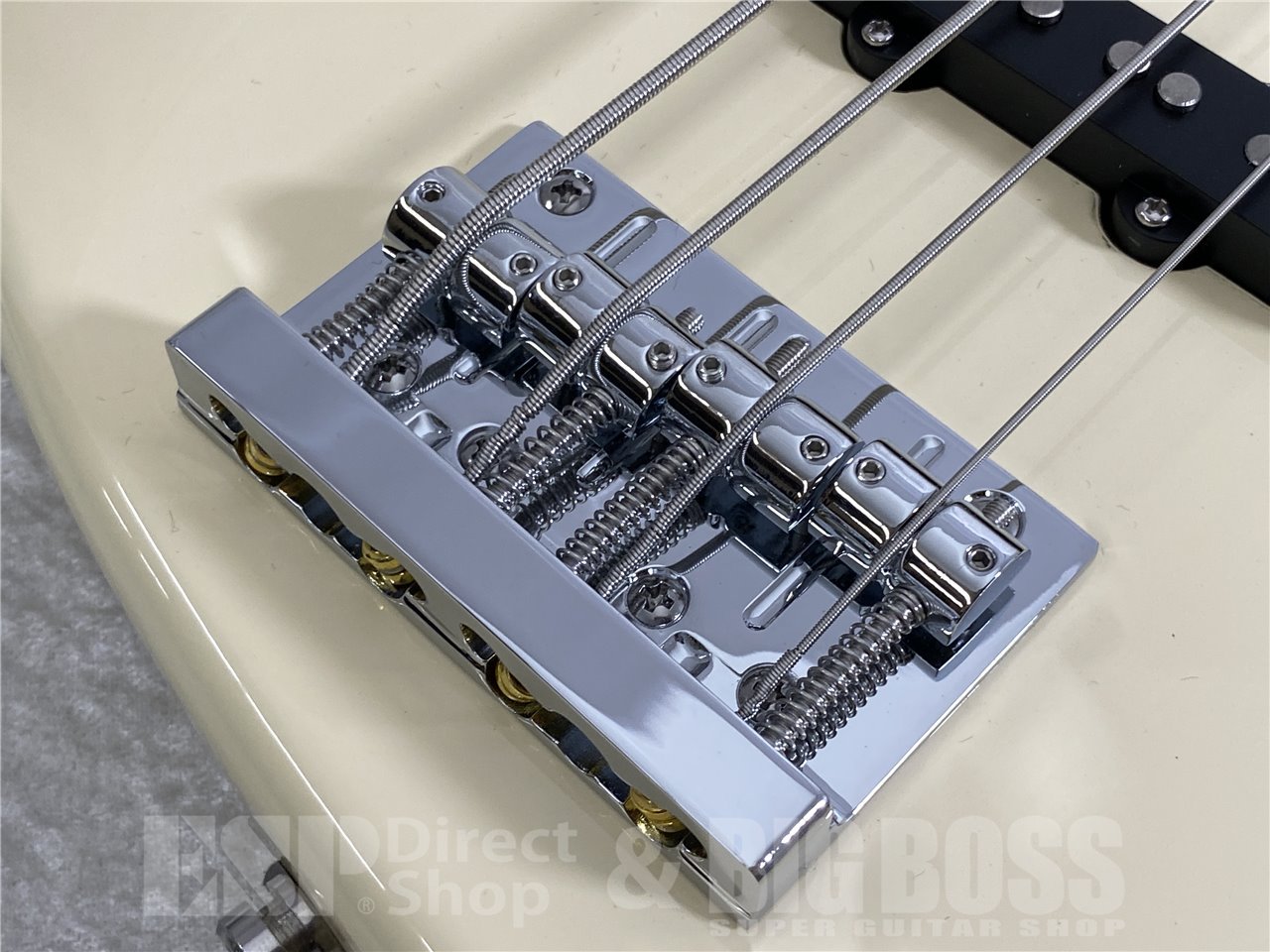 【即納可能】Sadowsky(サドウスキー) MetroExpress MX21 VJ4 Maple Fingerboard / Olympic White お茶の水駅前店(東京) - 5