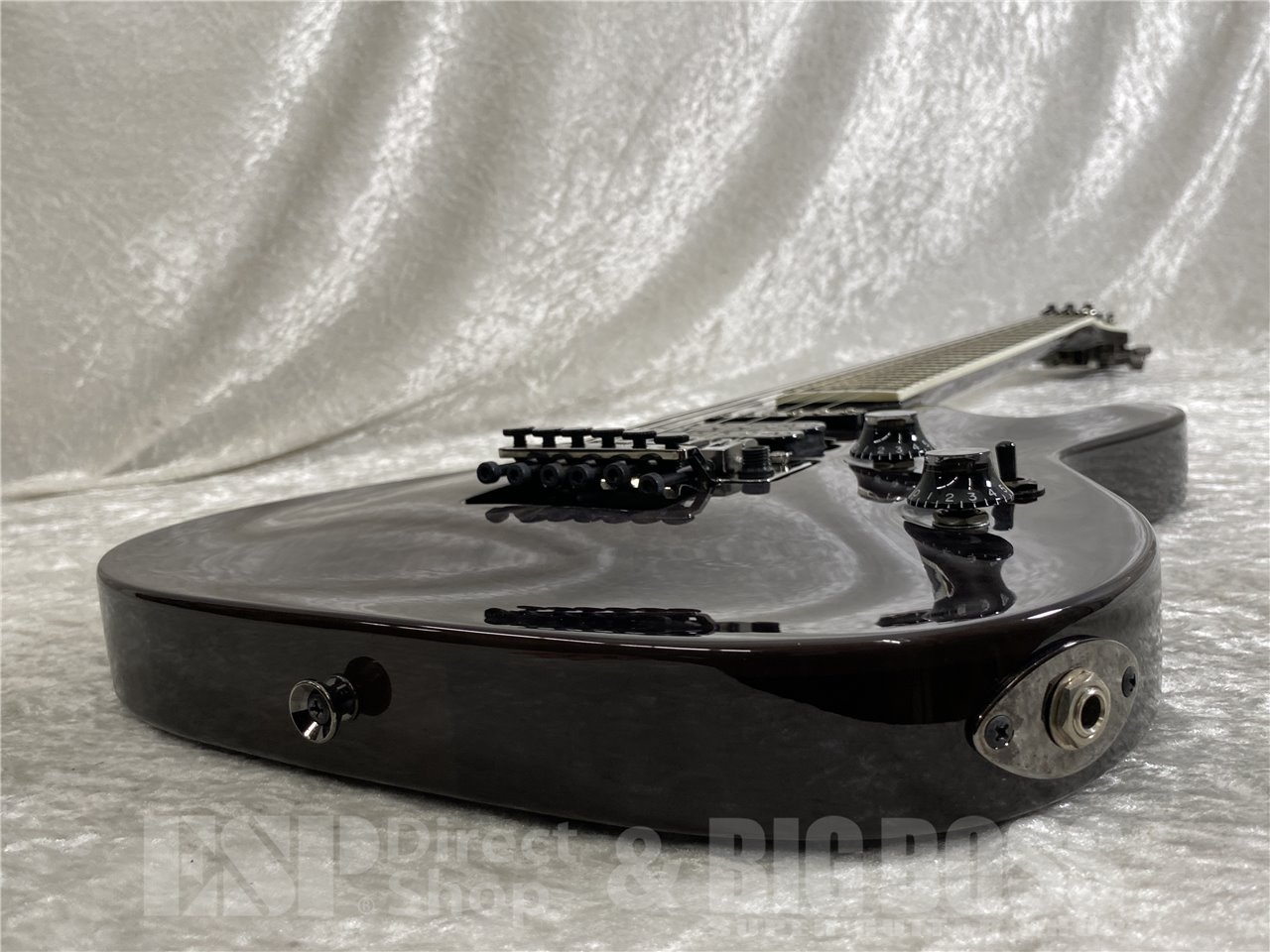 【即納可能/中古品】E-II(イーツー) HORIZON SGZ Custom QUILT (LUNA SEA/SUGIZOモデル) お茶の水駅前店(東京) - 4