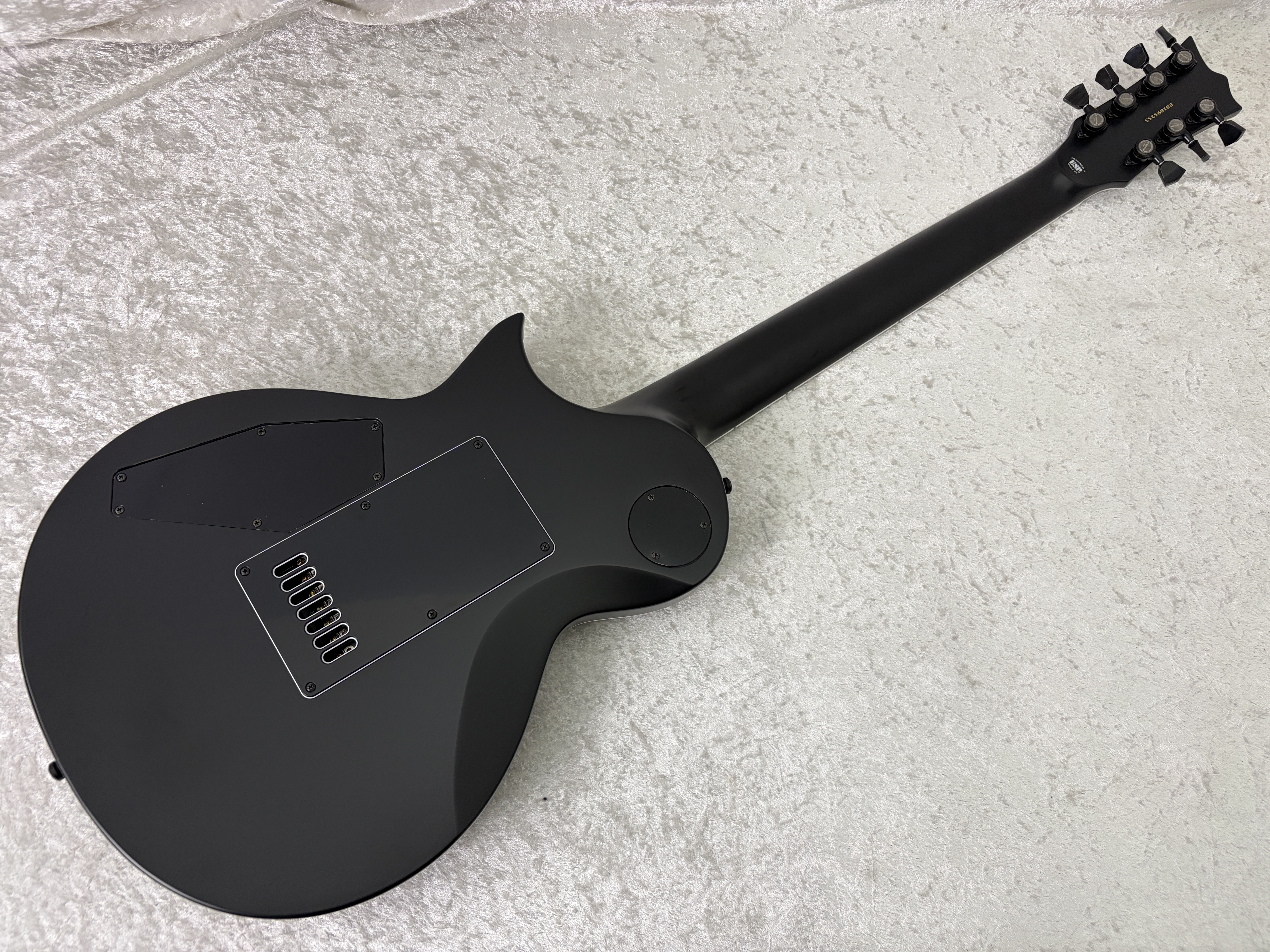 【即納可能】E-II(イーツー) EC-7 ET / Black Satin お茶の水駅前店(東京) - 5