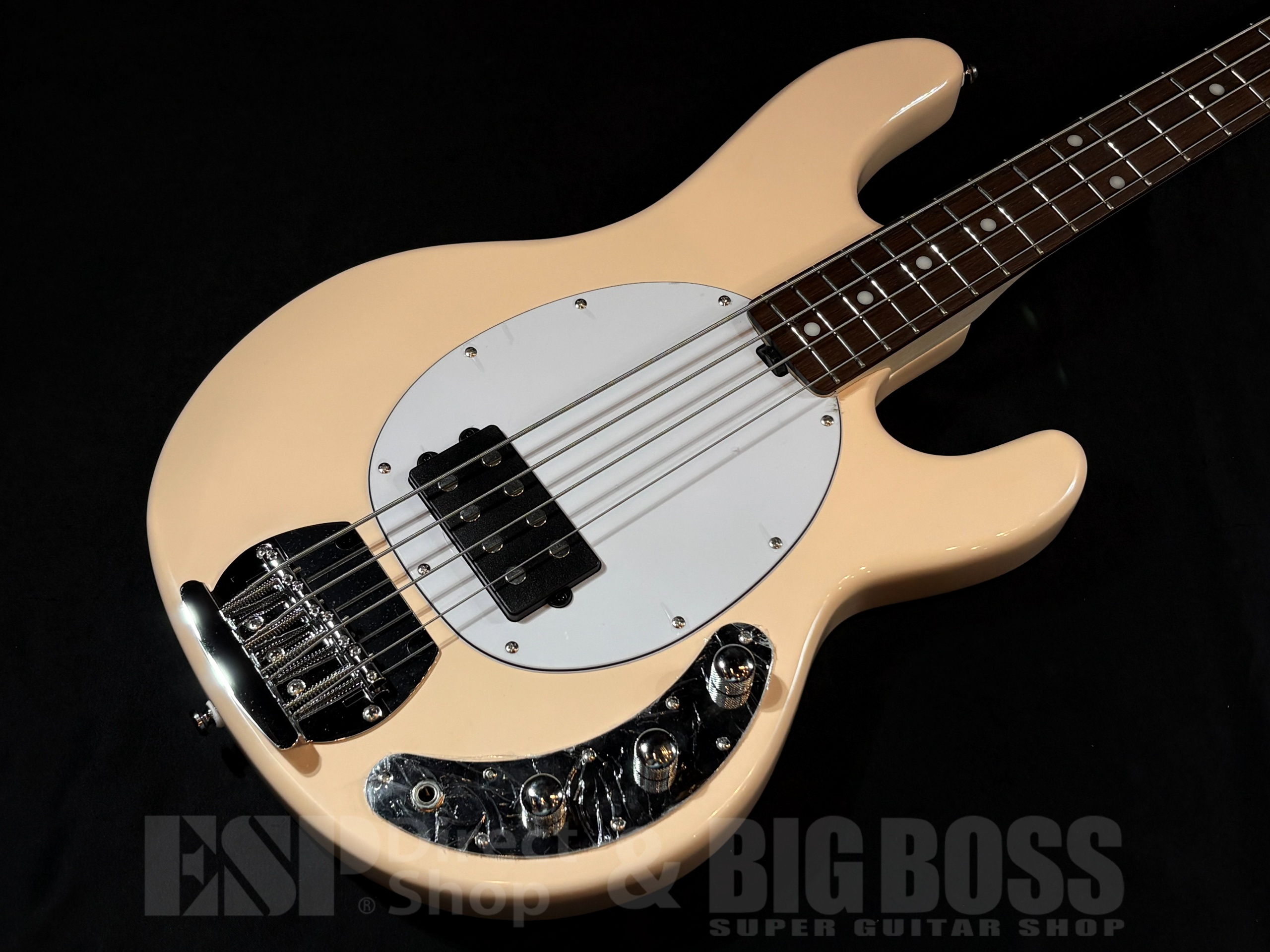 【即納可能】Sterling by MUSIC MAN(スターリンバイミュージックマン) SUB Ray4 / Vintage Cream 大阪店 - 2