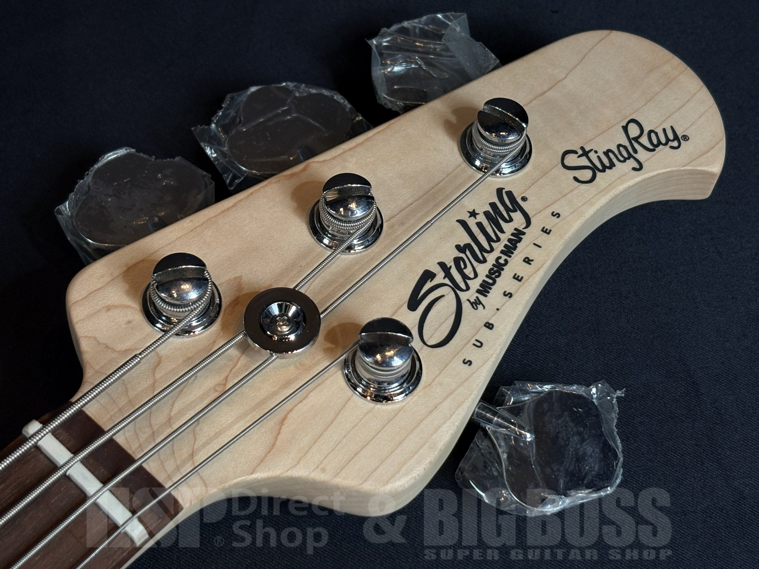 【即納可能】Sterling by MUSIC MAN(スターリンバイミュージックマン) SUB Ray4 / Vintage Cream 大阪店 - 4