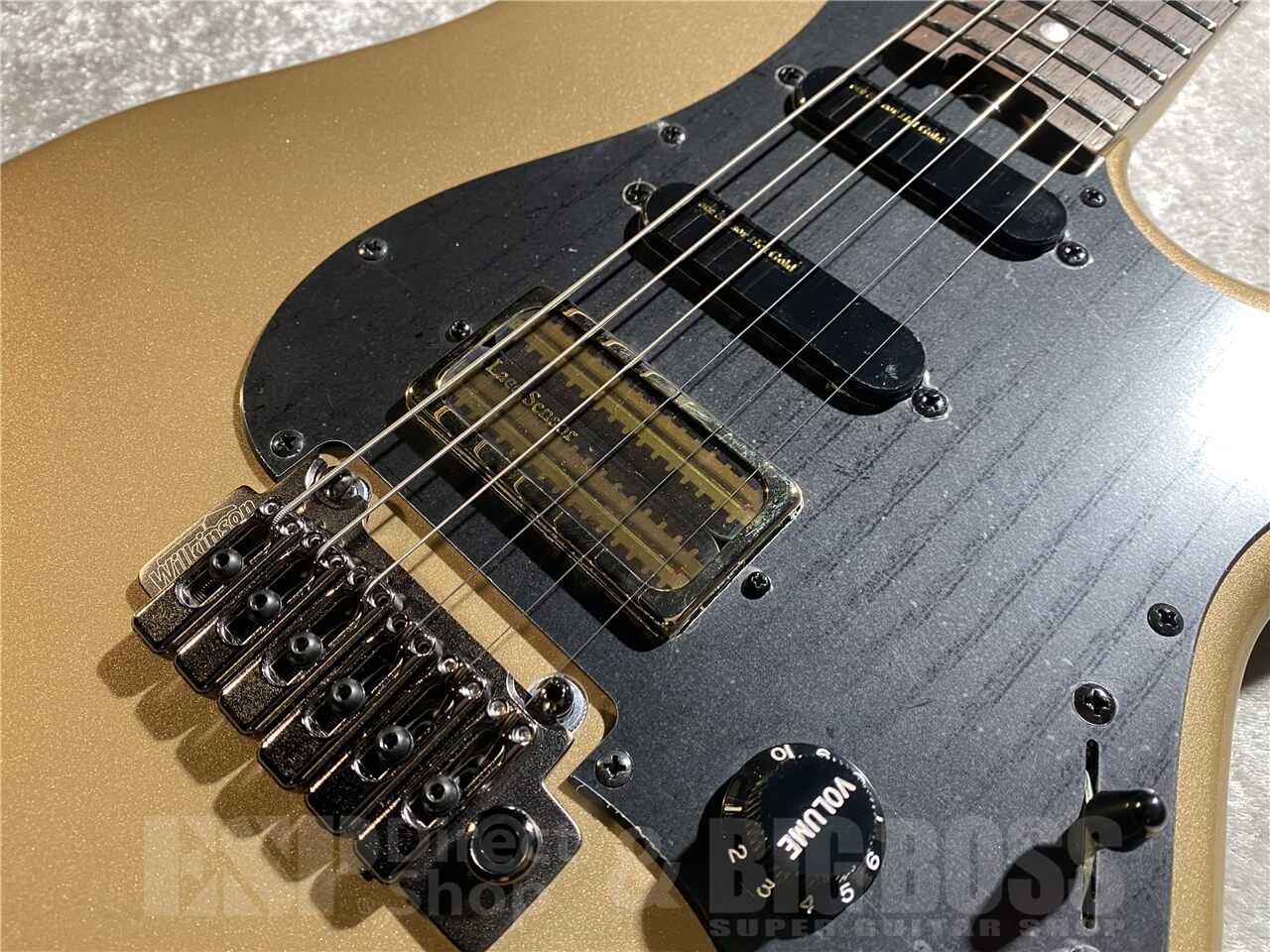 【即納可能】Killer(キラー) KG-Violator Deacon ′24 Lace Sensor Custom SSH (Sand tan metallic with black 1-ply pick guard) 札幌店 - 3
