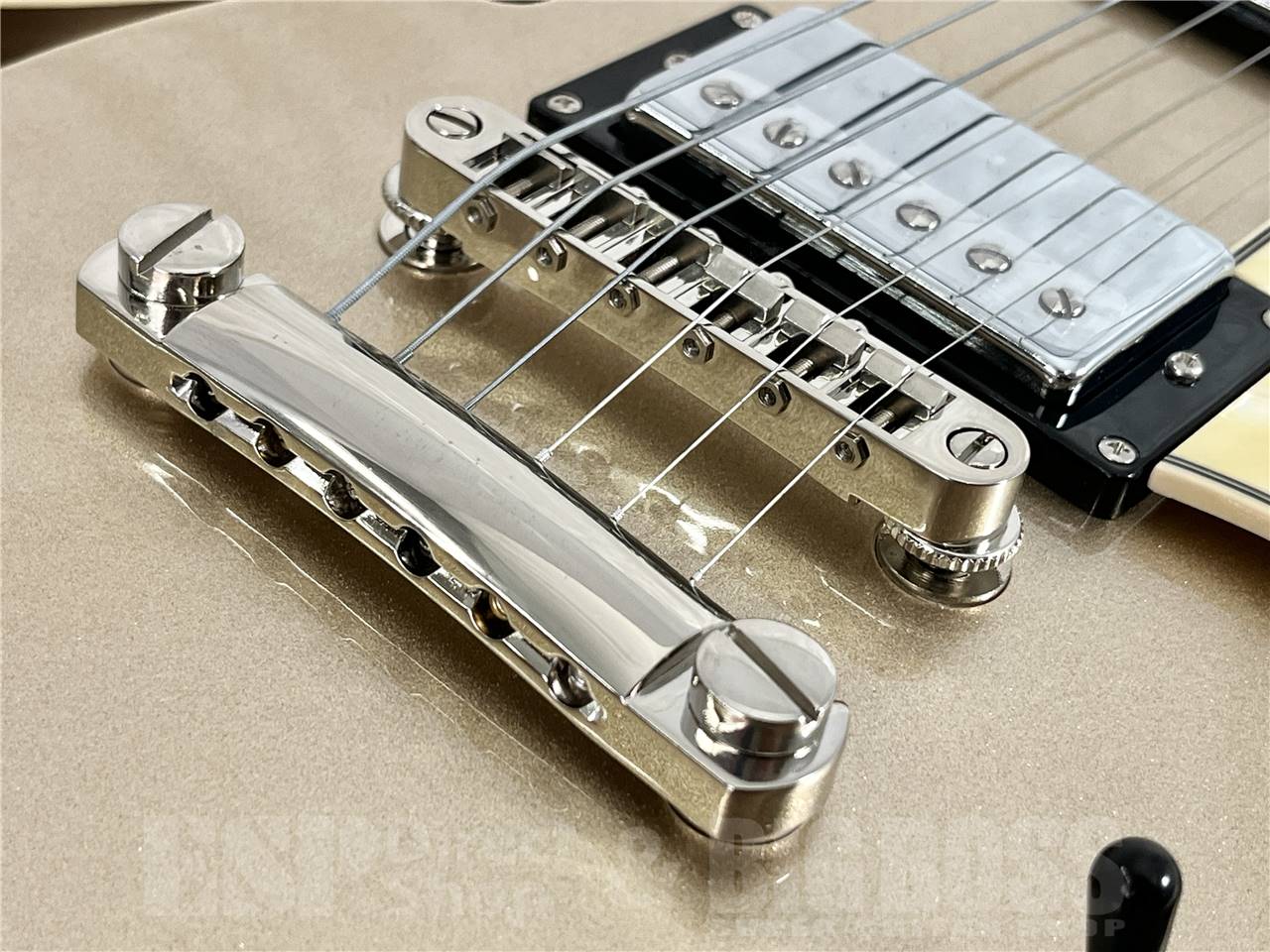 【即納可能/チョイキズ特価】D'Angelico(ディアンジェリコ) Premier DC Desert Gold お茶の水駅前店・別館 - 3