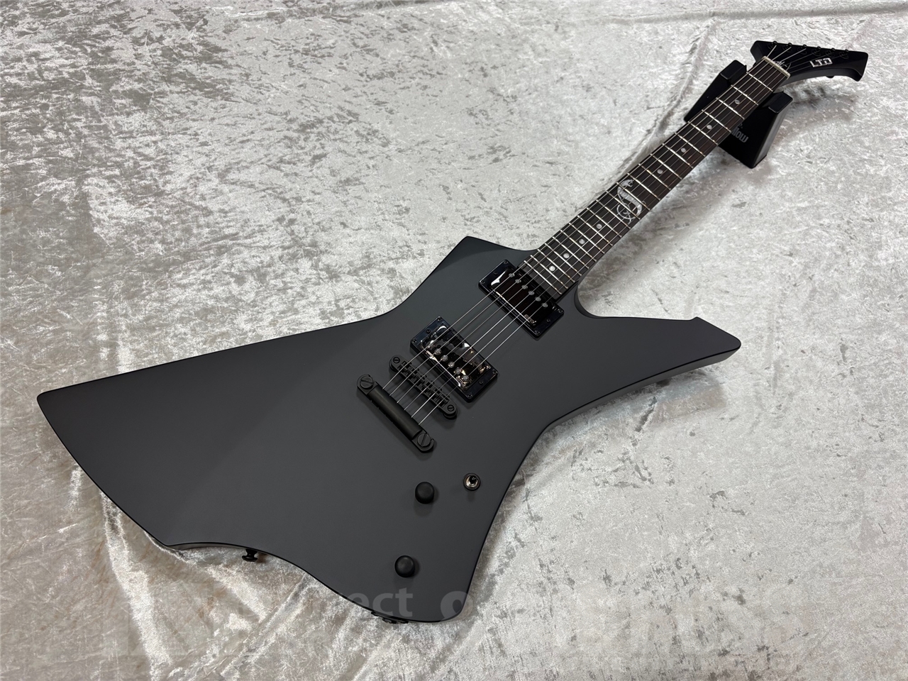 【即納可能】LTD SNAKEBYTE /Black Satin GWS