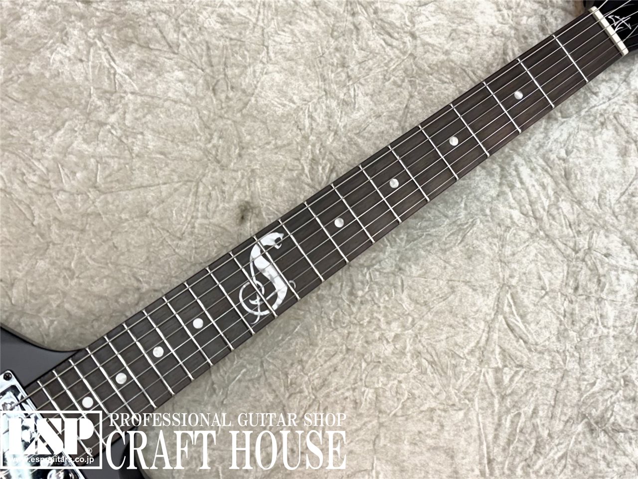 【即納可能】LTD SNAKEBYTE / Black Satin 渋谷店 - 3