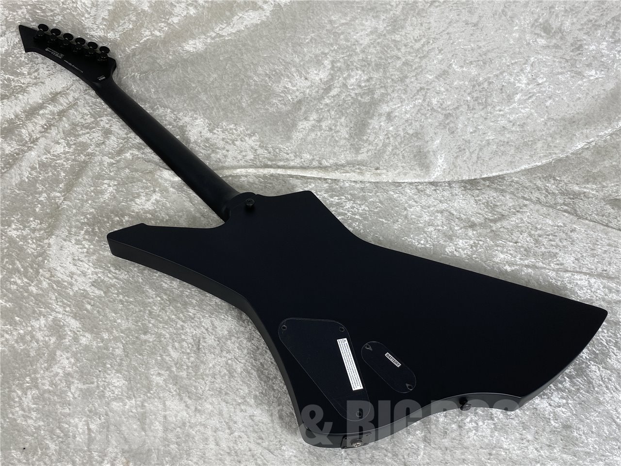 【即納可能】LTD(エルティーディー) SNAKEBYTE / Black Satin (METALLICA/James Hetfieldモデル) お茶の水駅前店(東京) - 9