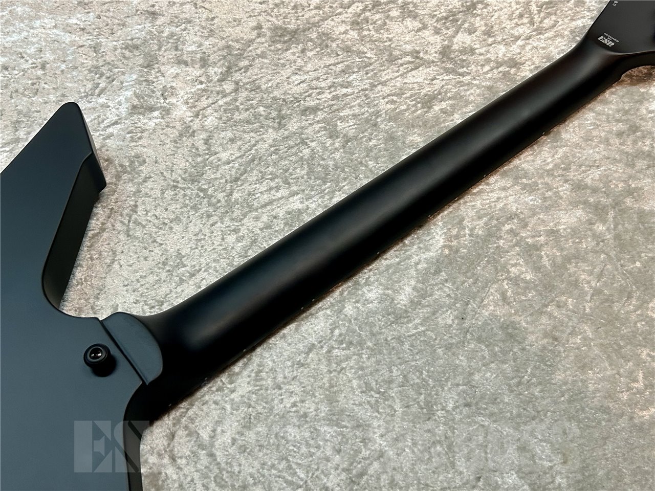 【即納可能】LTD SNAKEBYTE (Black Satin) 広島店 - 7