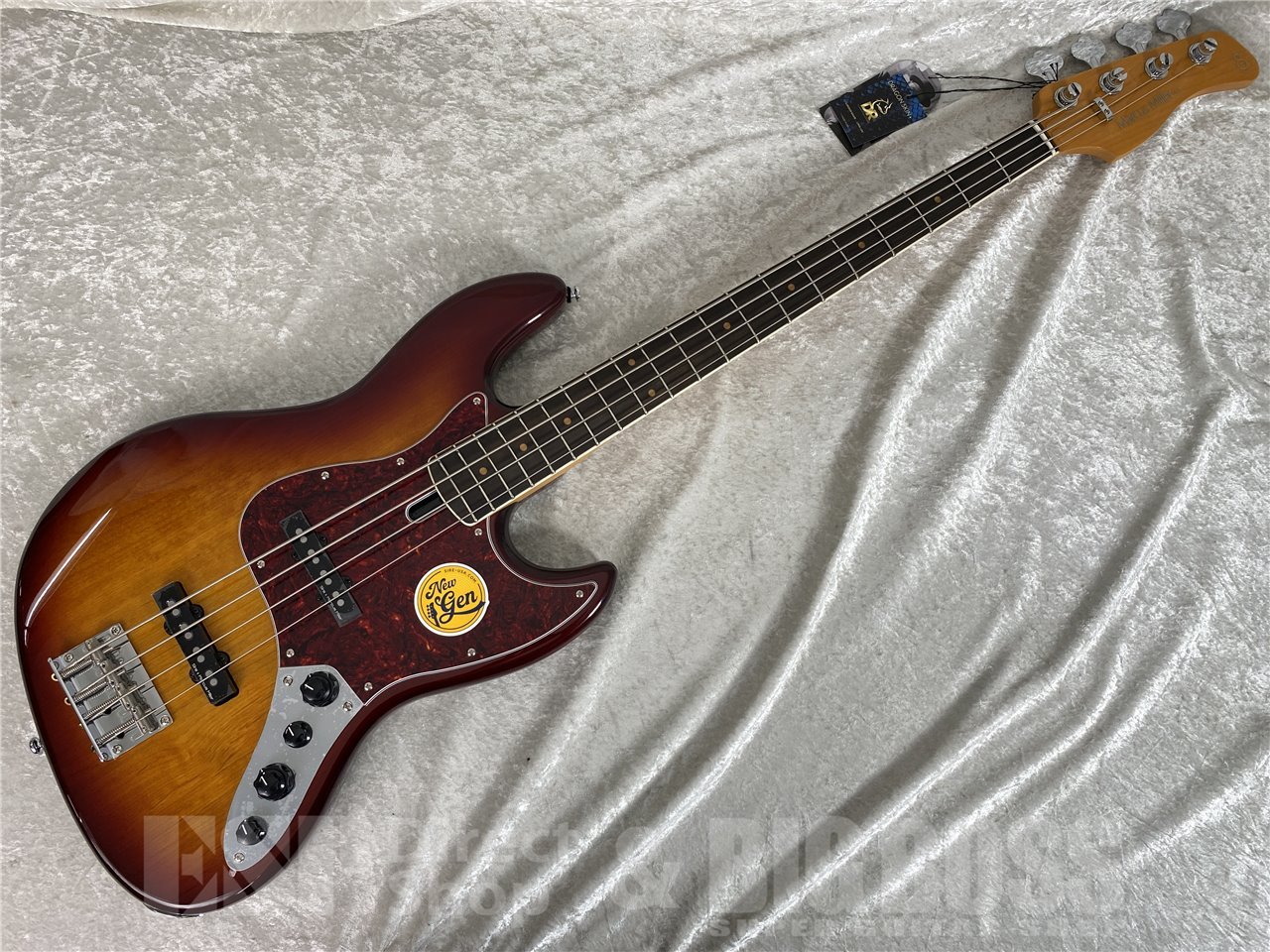 【即納可能】Sire(サイアー) Marcus Miller V7 Vintage New Gen 4-String / Tobacco Sunburst お茶の水駅前店(東京) - 2