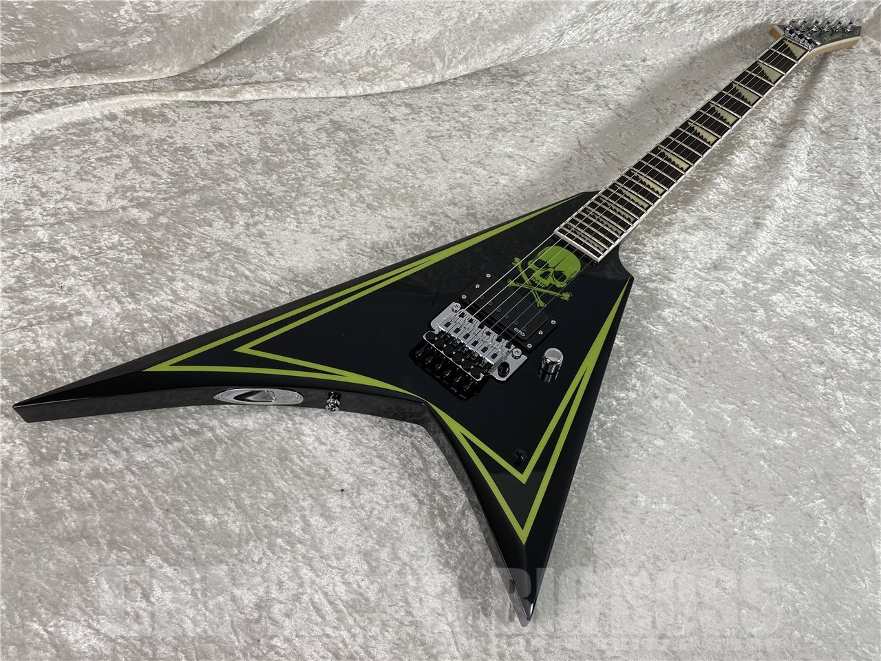 【即納可能】EDWARDS(エドワーズ) E-ALEXI GREENY (BODOM AFTER MIDNIGHT/Alexi Laihoモデル) お茶の水駅前店(東京)