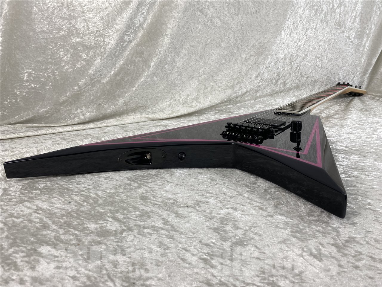 【即納可能】EDWARDS(エドワーズ) E-ALEXI PINK SAWTOOTH (BODOM AFTER MIDNIGHT/Alexi Laihoモデル)お茶の水駅前店(東京) - 4