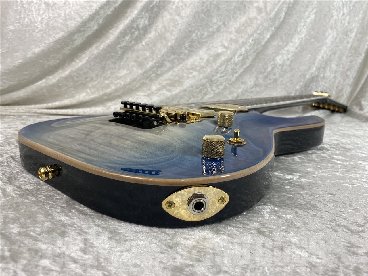 【即納可能】EDWARDS(エドワーズ) E-HORIZON-CTM 50TH (Black Aqua Burst C / Blue Pearl Back)お茶の水駅前店(東京) - 3