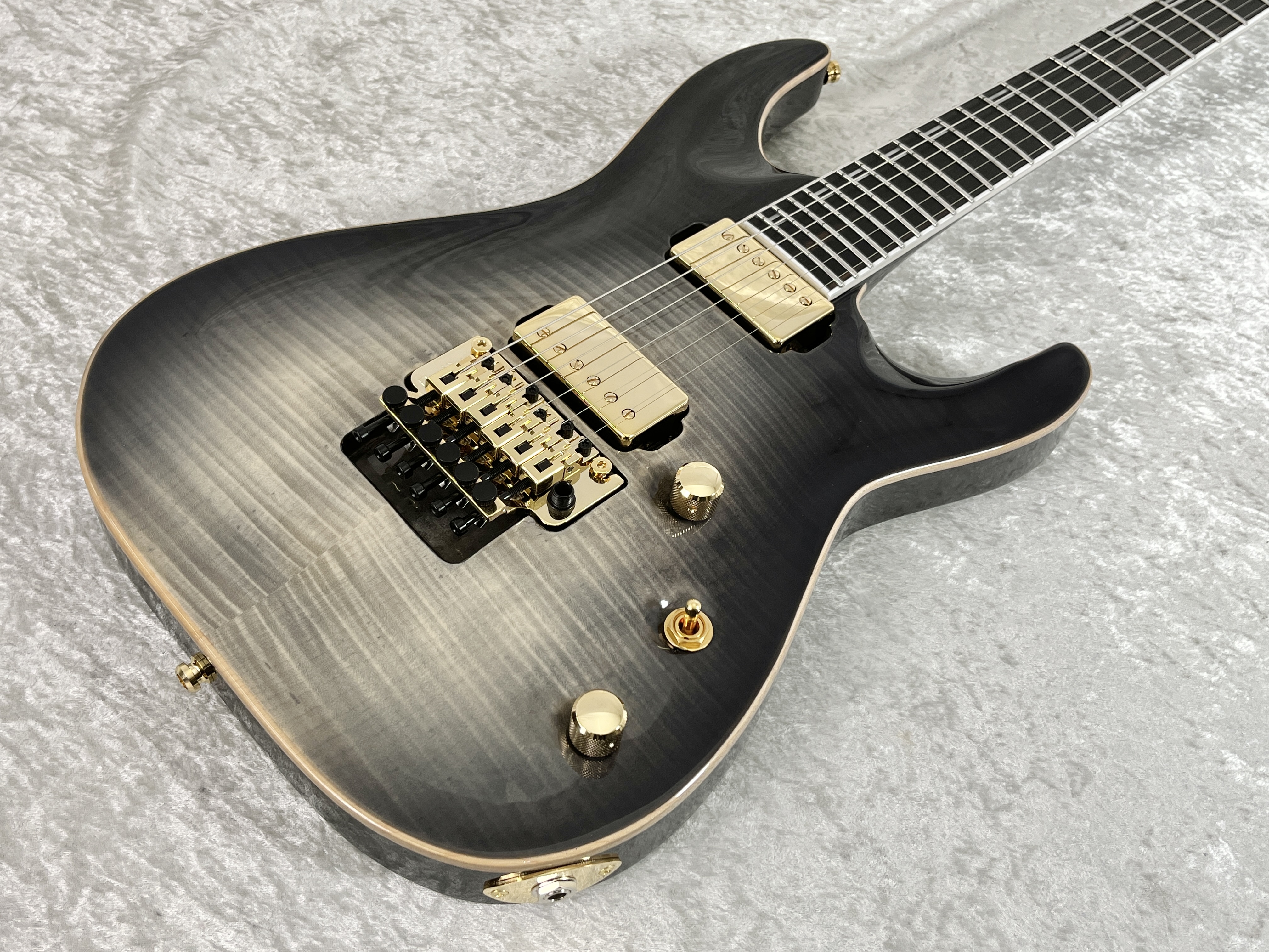 【即納可能】EDWARDS(エドワーズ) E-HORIZON-CTM 50th (Ash Black Burst C / Black Pearl Back) お茶の水駅前店・別館 - 2