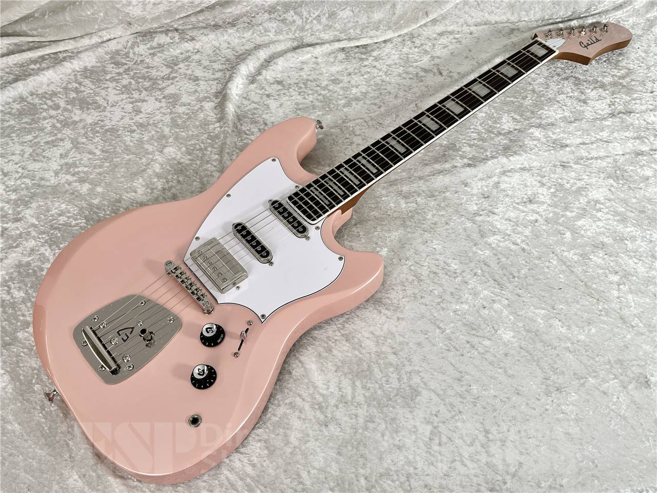 【即納可能】 GUILD(ギルド) Surfliner Deluxe / Rose Quartz Metallic お茶の水駅前店・別館