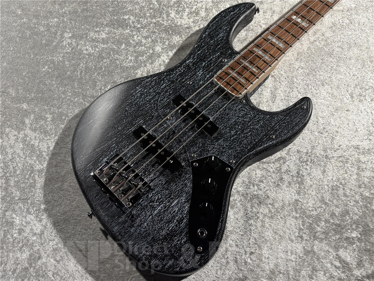 【即納可能/お客様委託中古品】GrassRoots(グラスルーツ) G-AMAZE-DX/LS (Black Satin in White) 札幌店 - 2