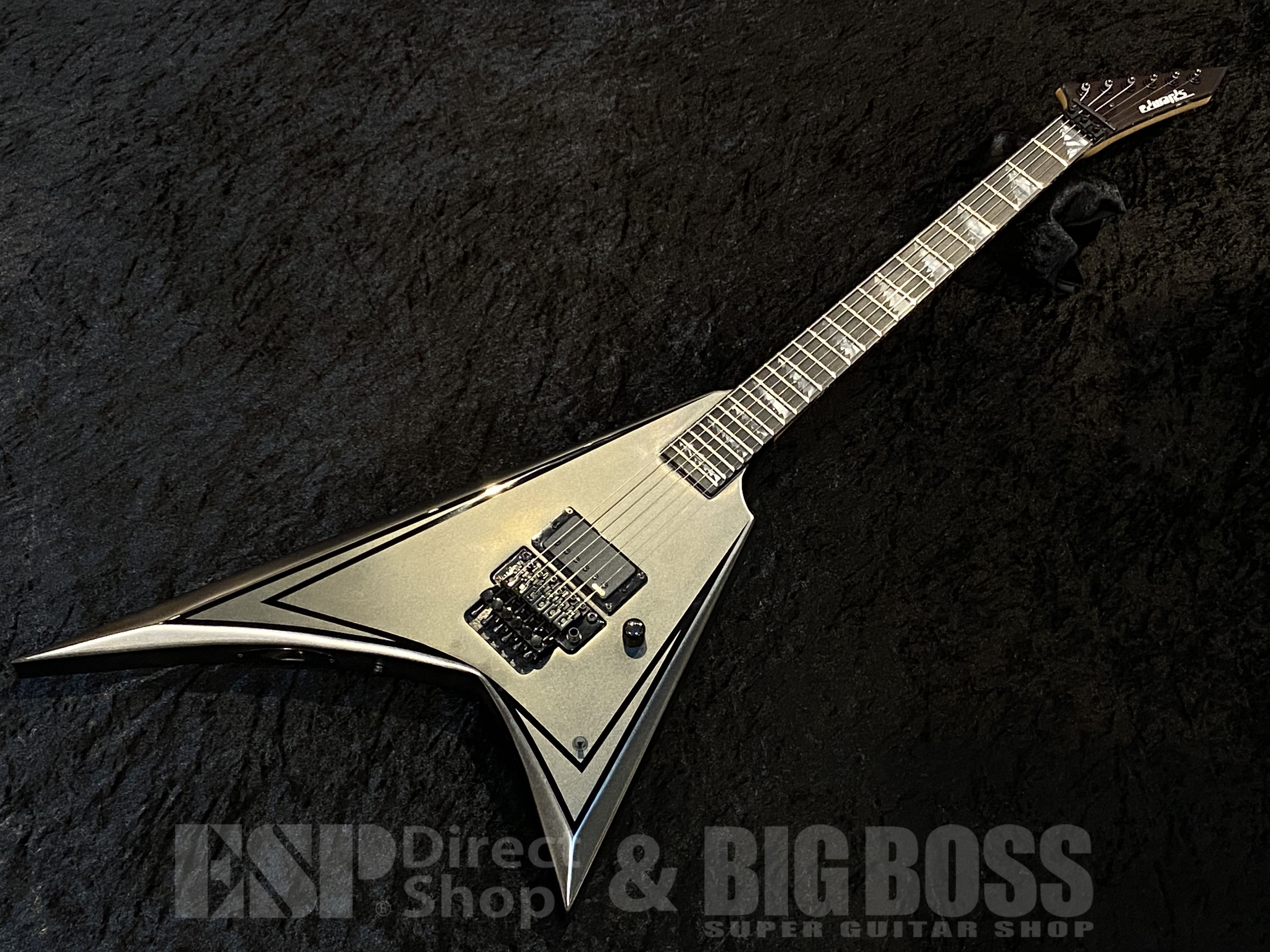 【即納可能】EDWARDS(エドワーズ) E-ALEXI BLACKY【Metallic Black Satin with Gloss Black Pinstripe】福岡店