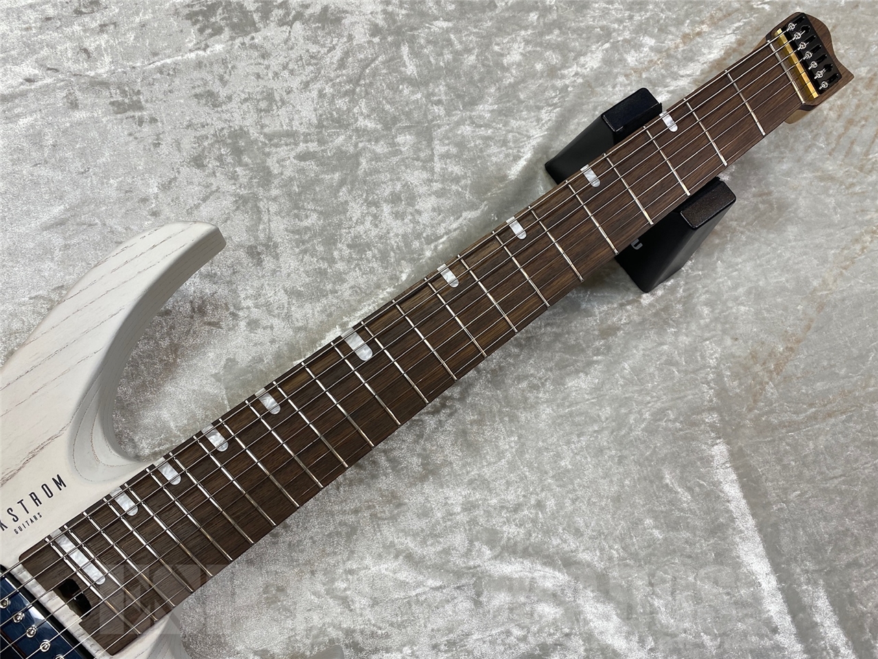 【即納可能/OUTLET】VIKSTROM GUITARS VSMH-270/Trans White GWS - 3